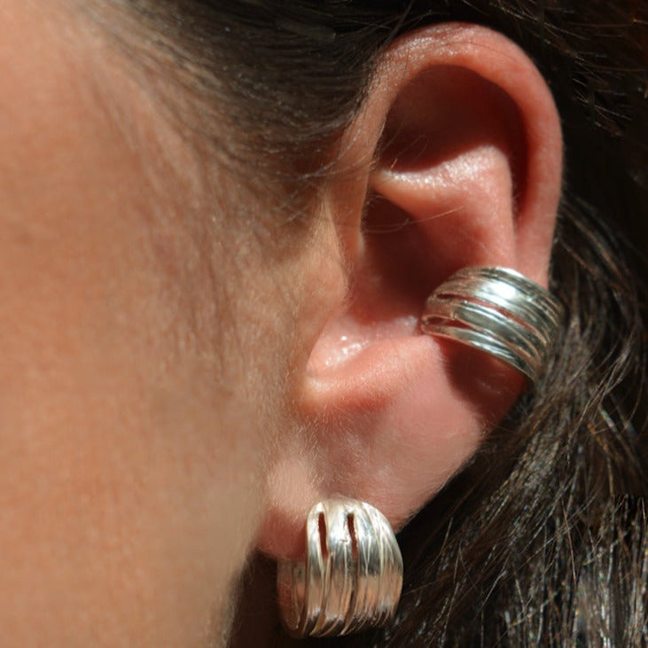 LOUISE SILVER EAR CUFF