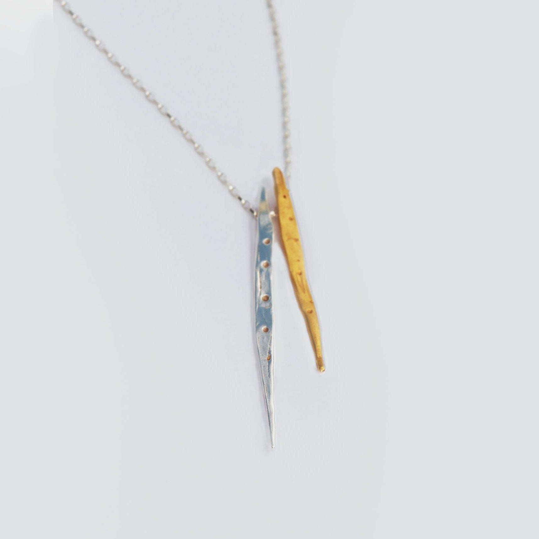 ICICLES NECKLACE