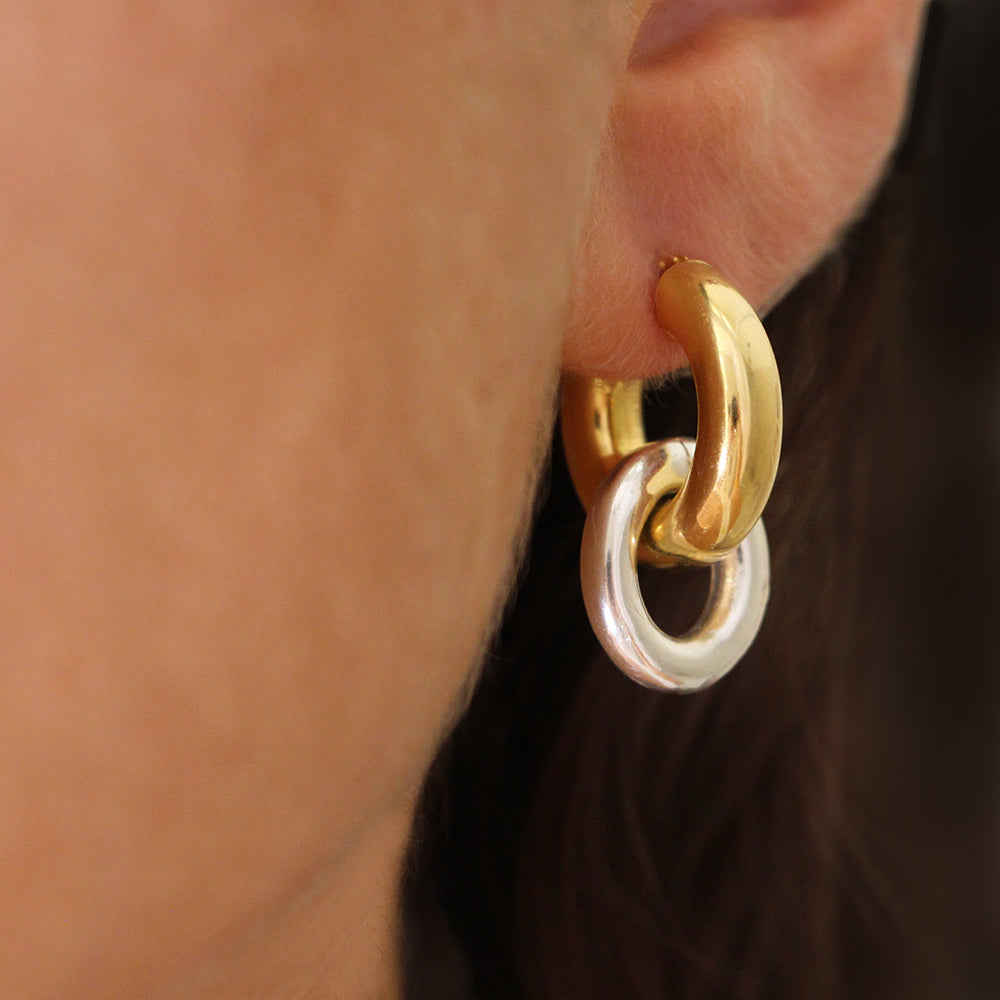 ELISHA GOLD HOOPS