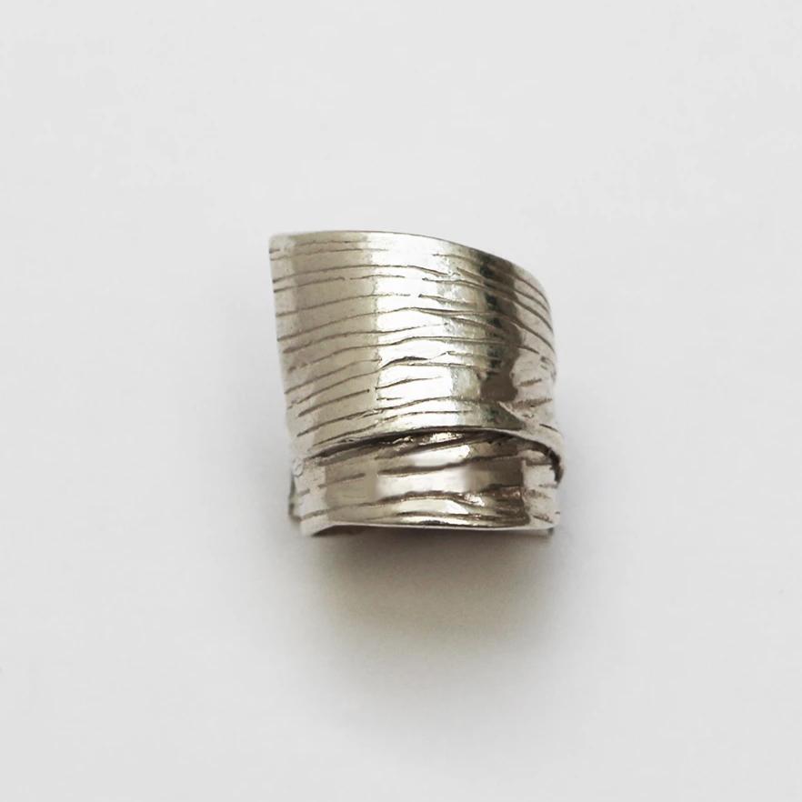 ROUND RING