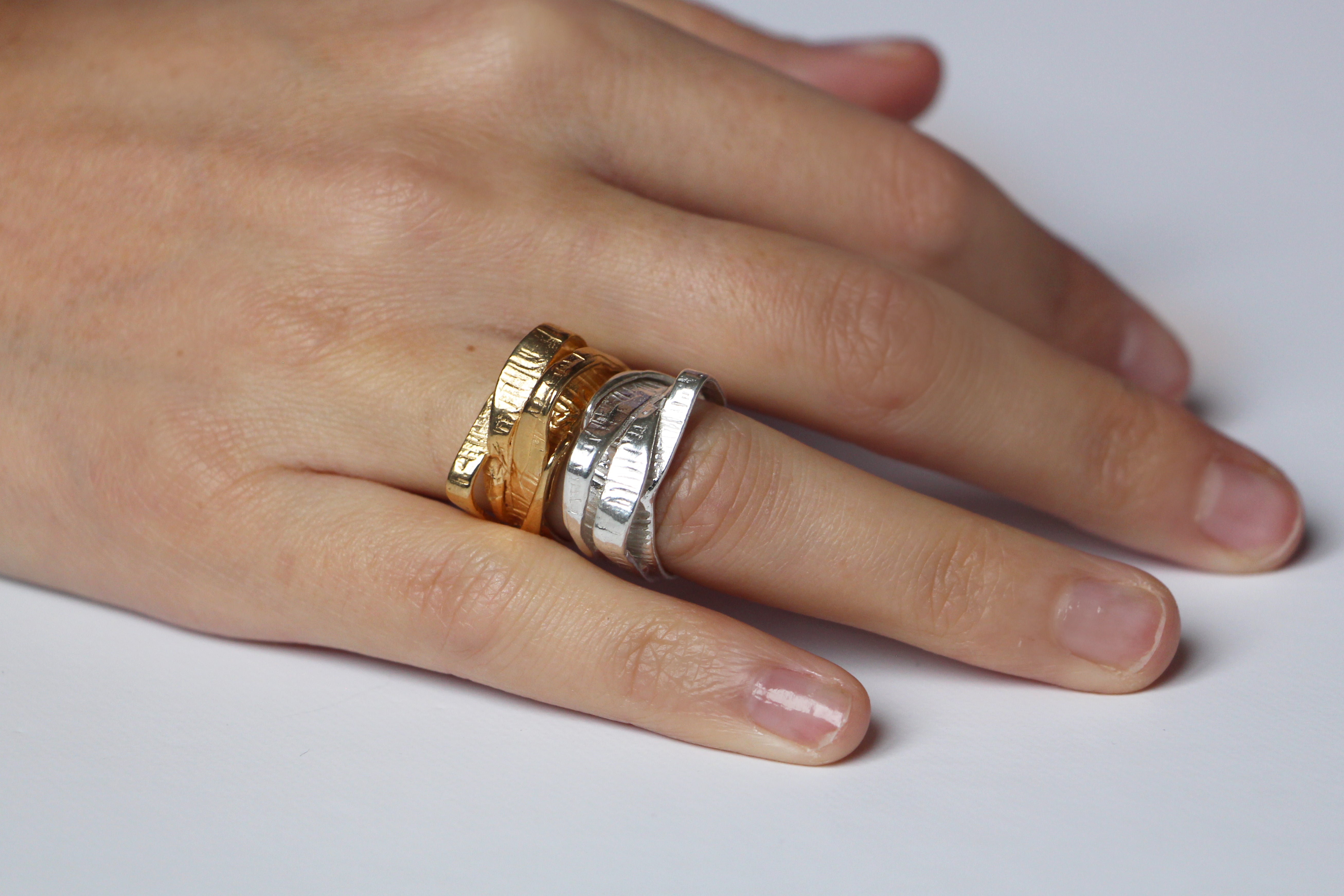 STRIP RING