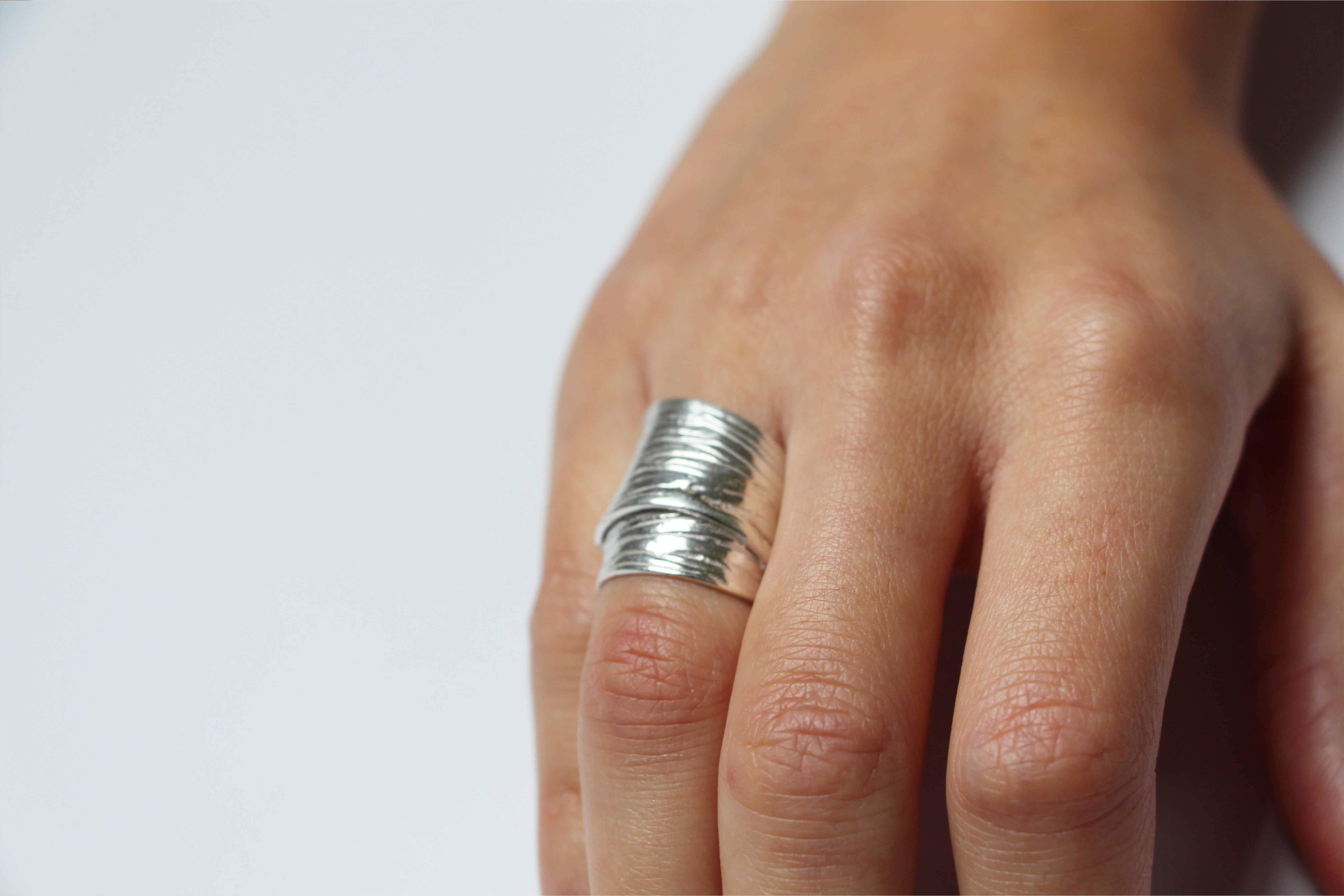 ROUND RING