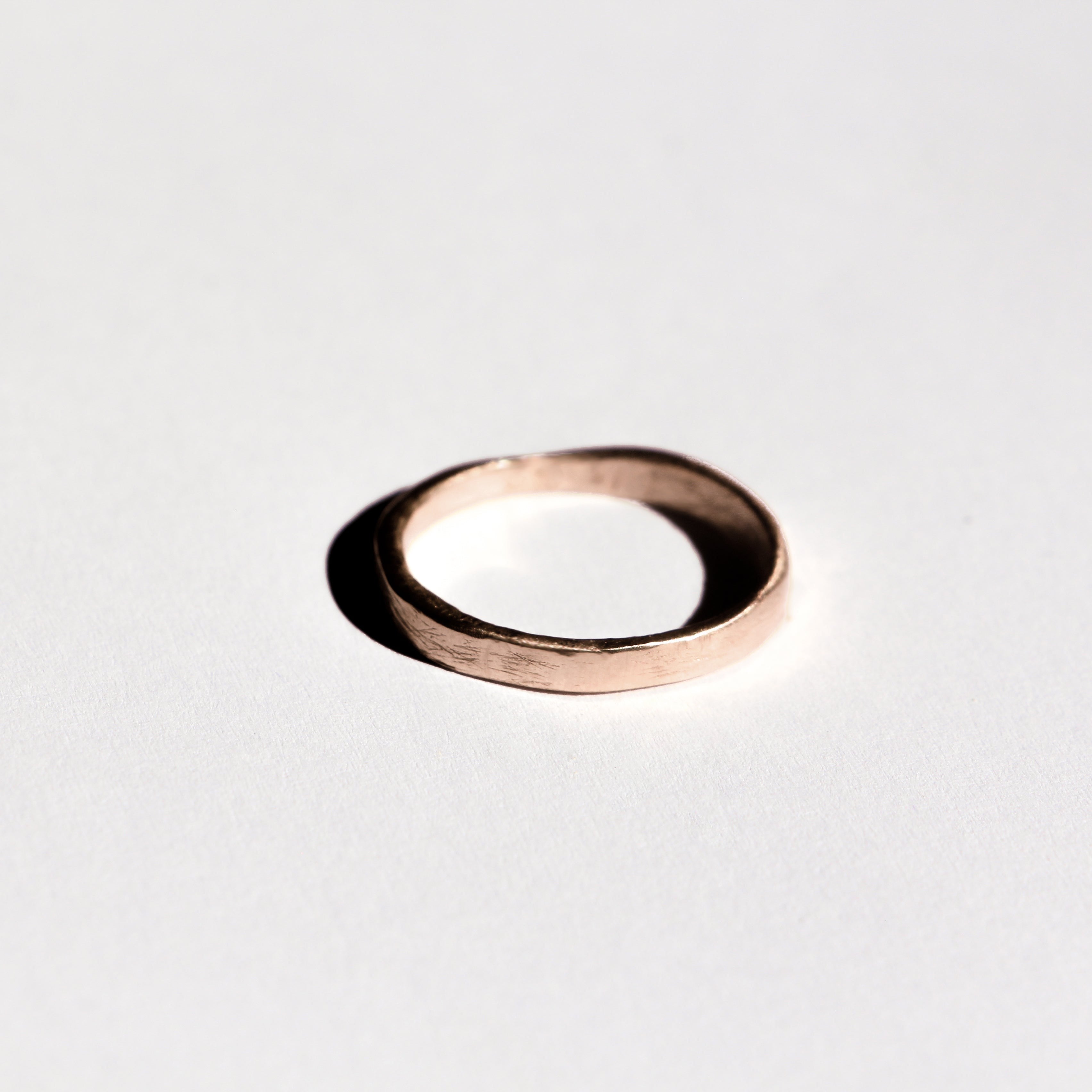SCRATCH TEXTURE WEDDING BAND