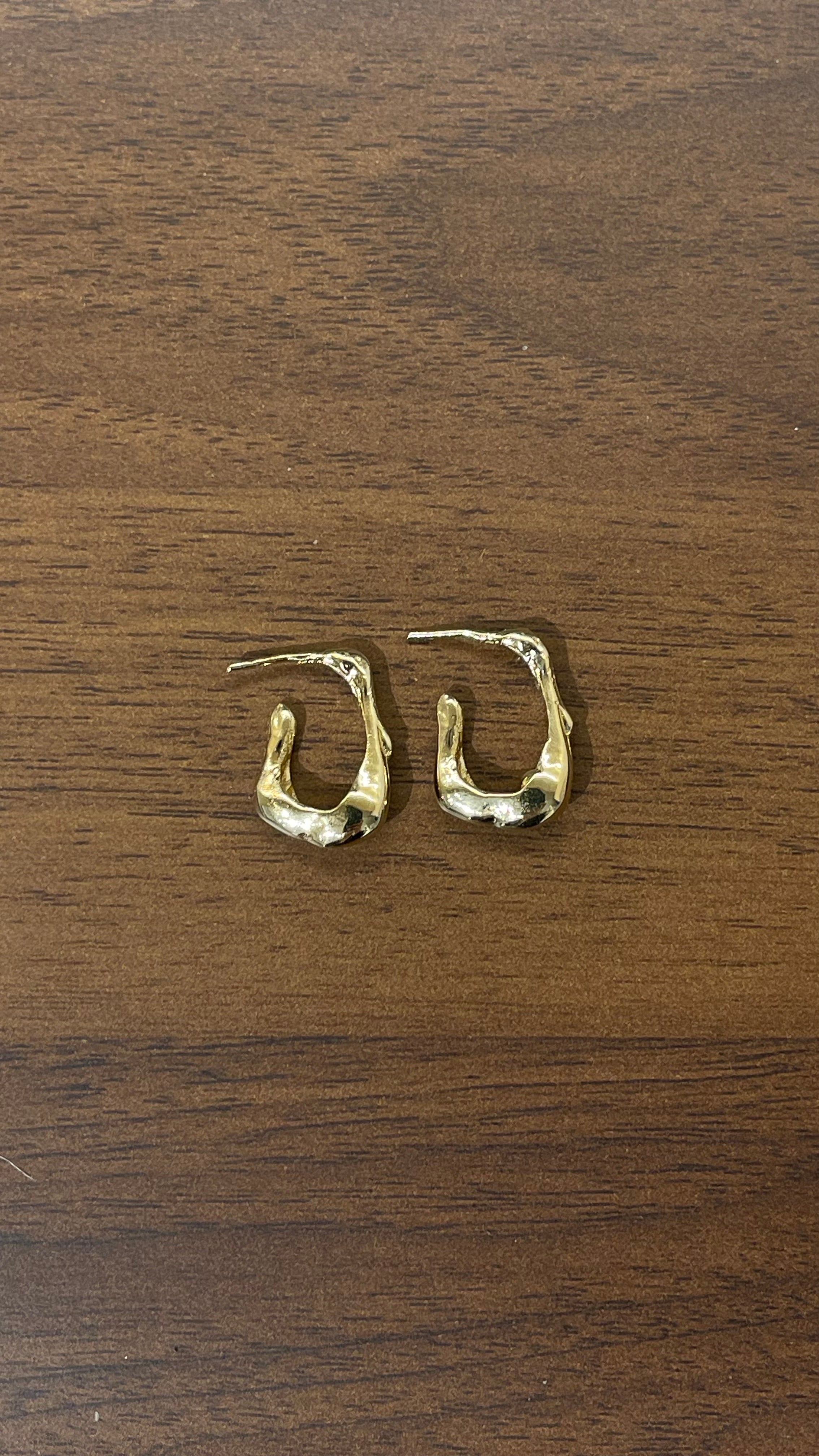 NOYA EARRINGS