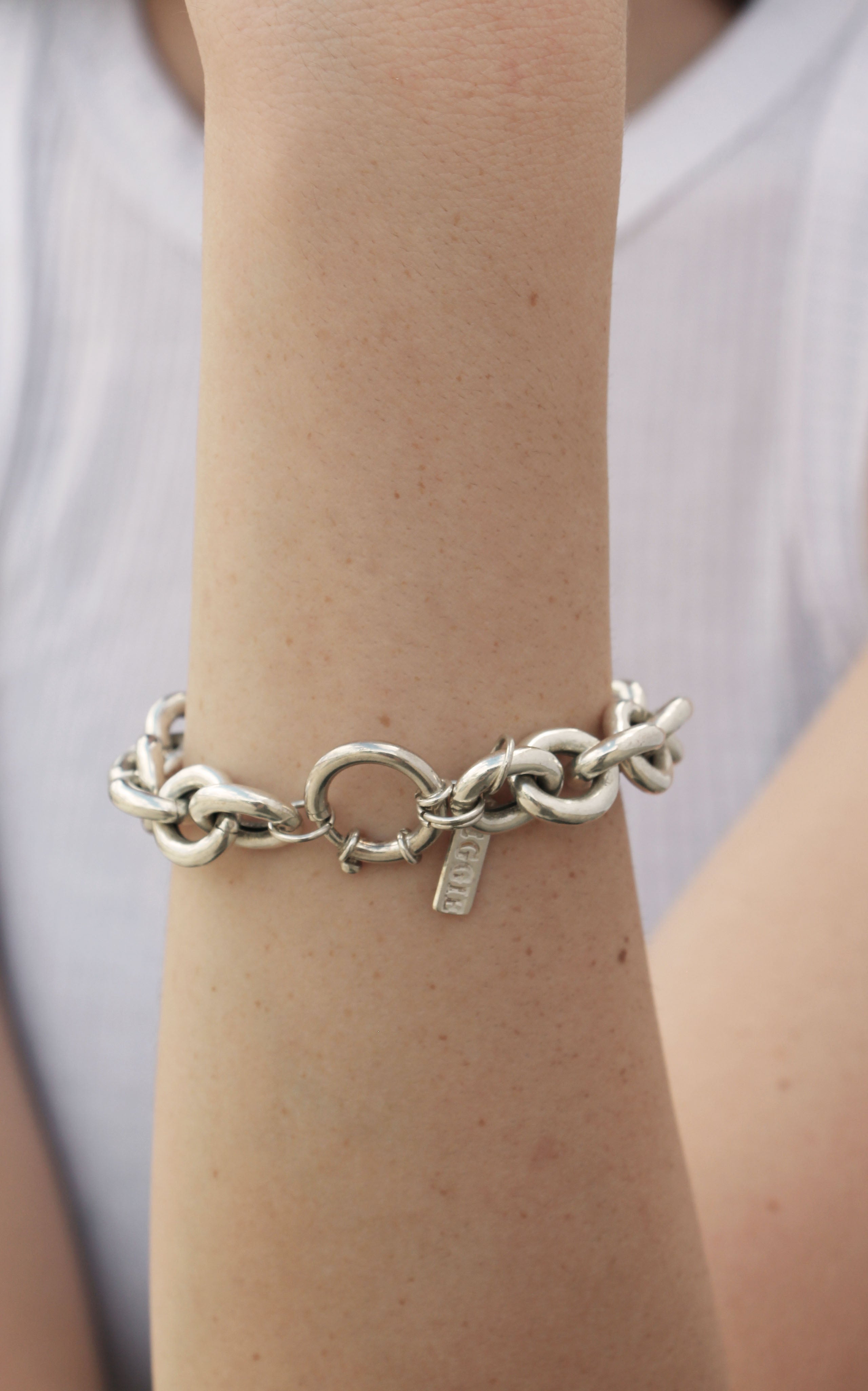 VIVI BRACELET