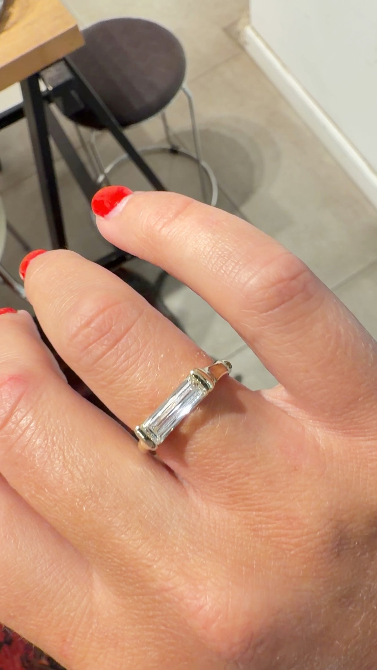 BAGUETTE DIAMOND RING