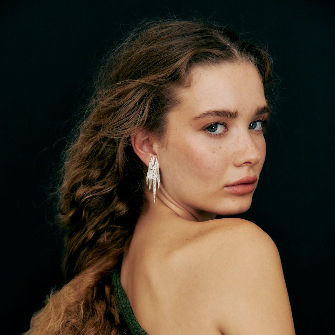 GRACE SILVER EARRING
