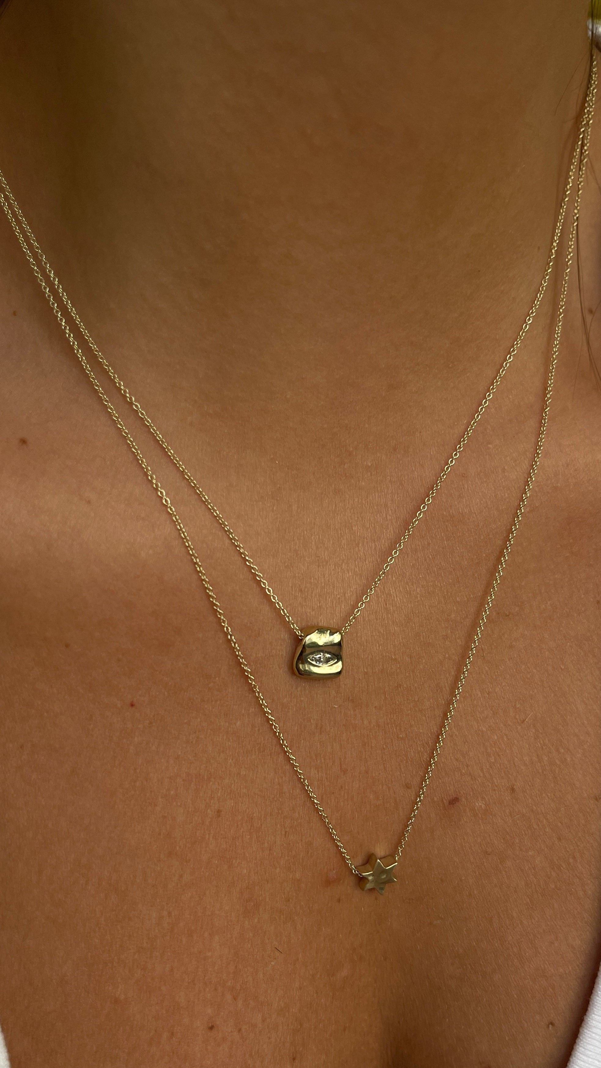 STAR OF DAVID NECKLACE