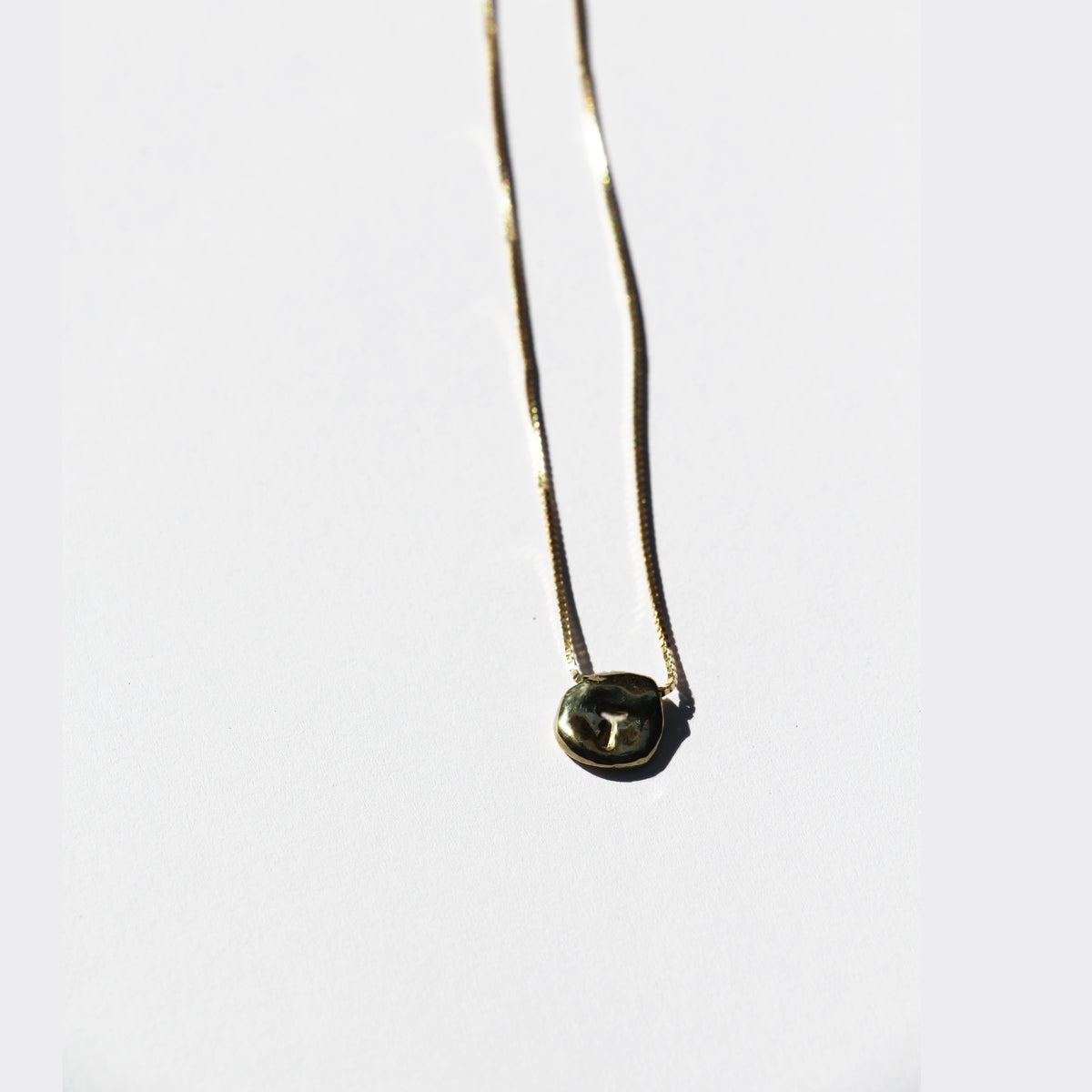 INITIAL NECKLACE