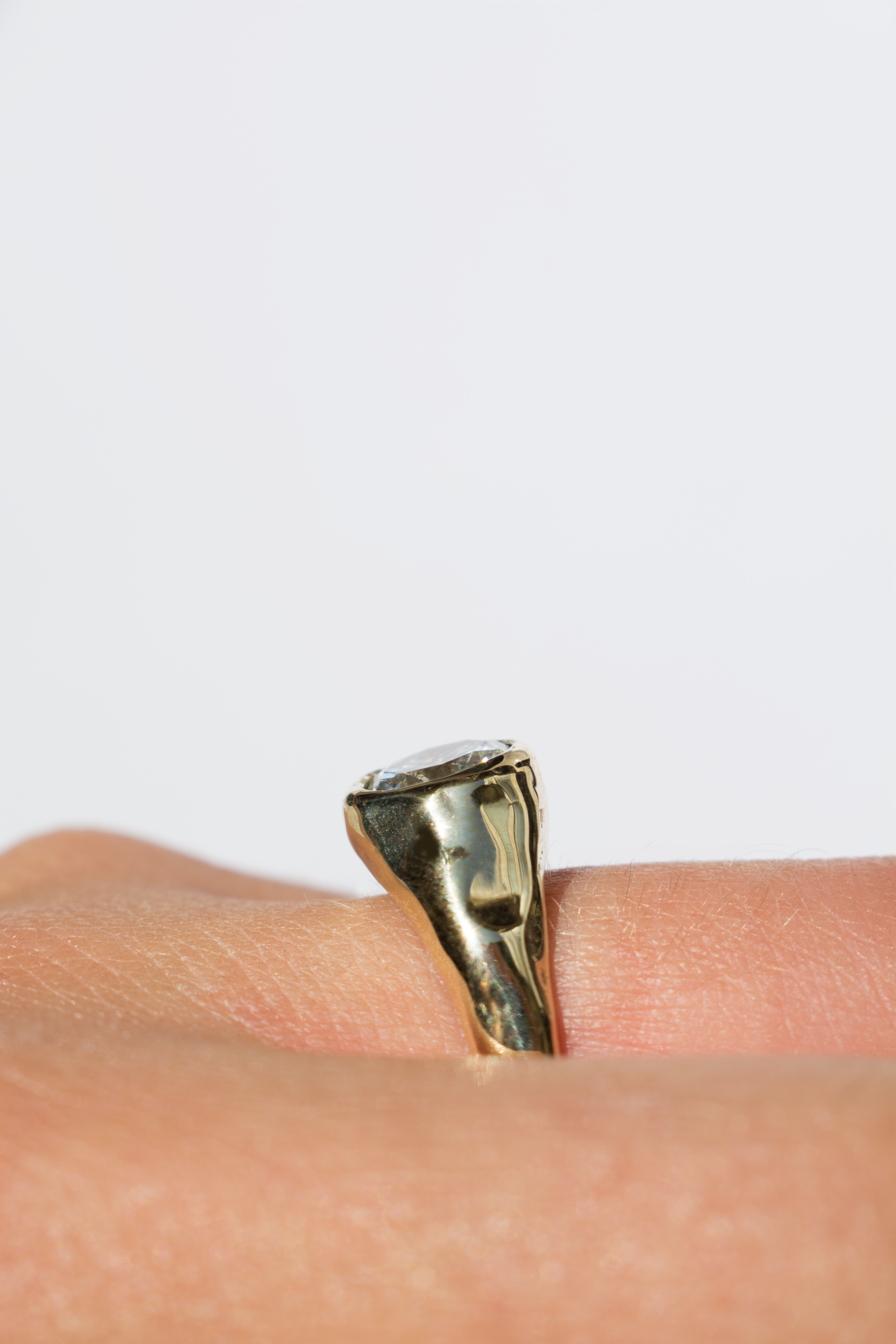 VANESSA RING