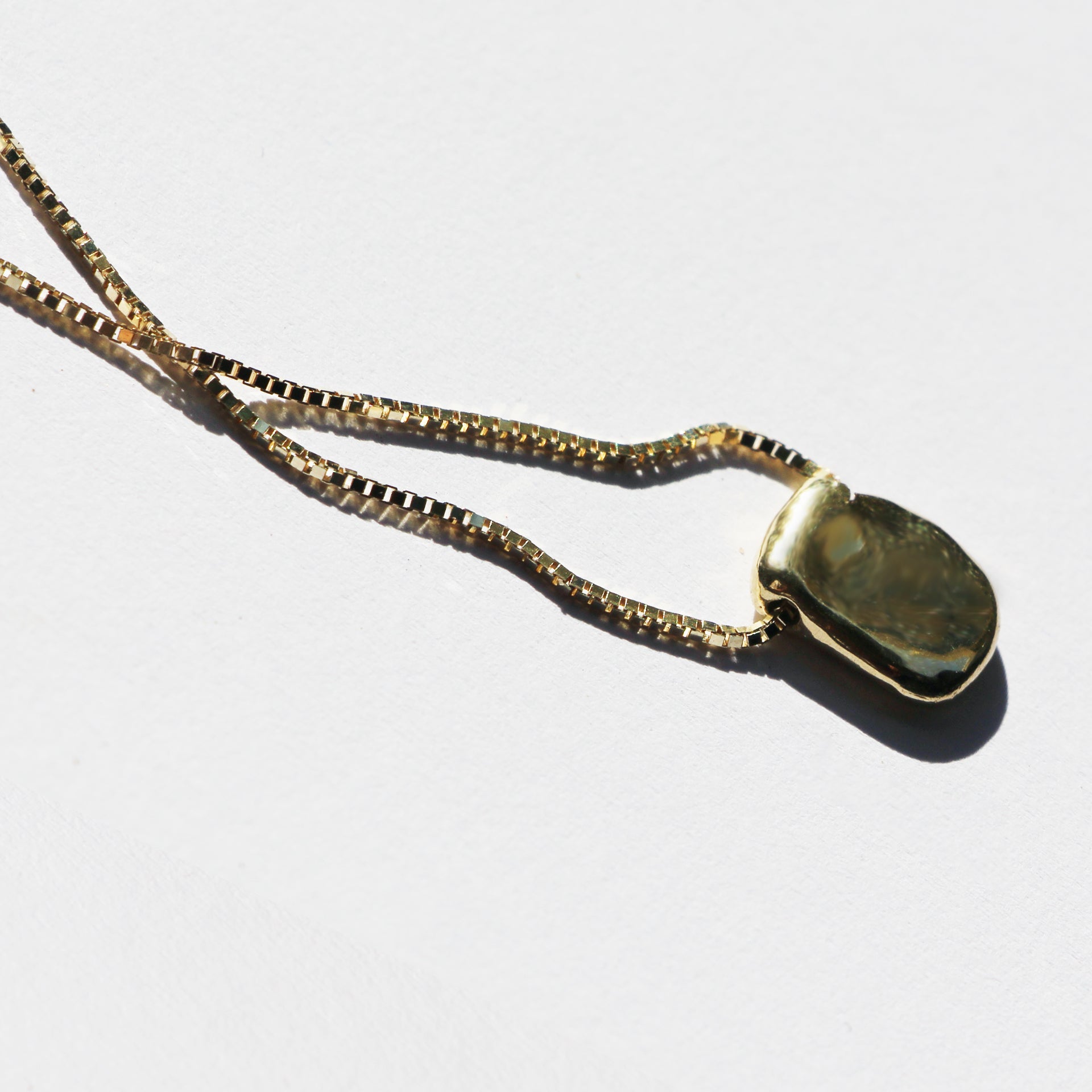 INITIAL NECKLACE