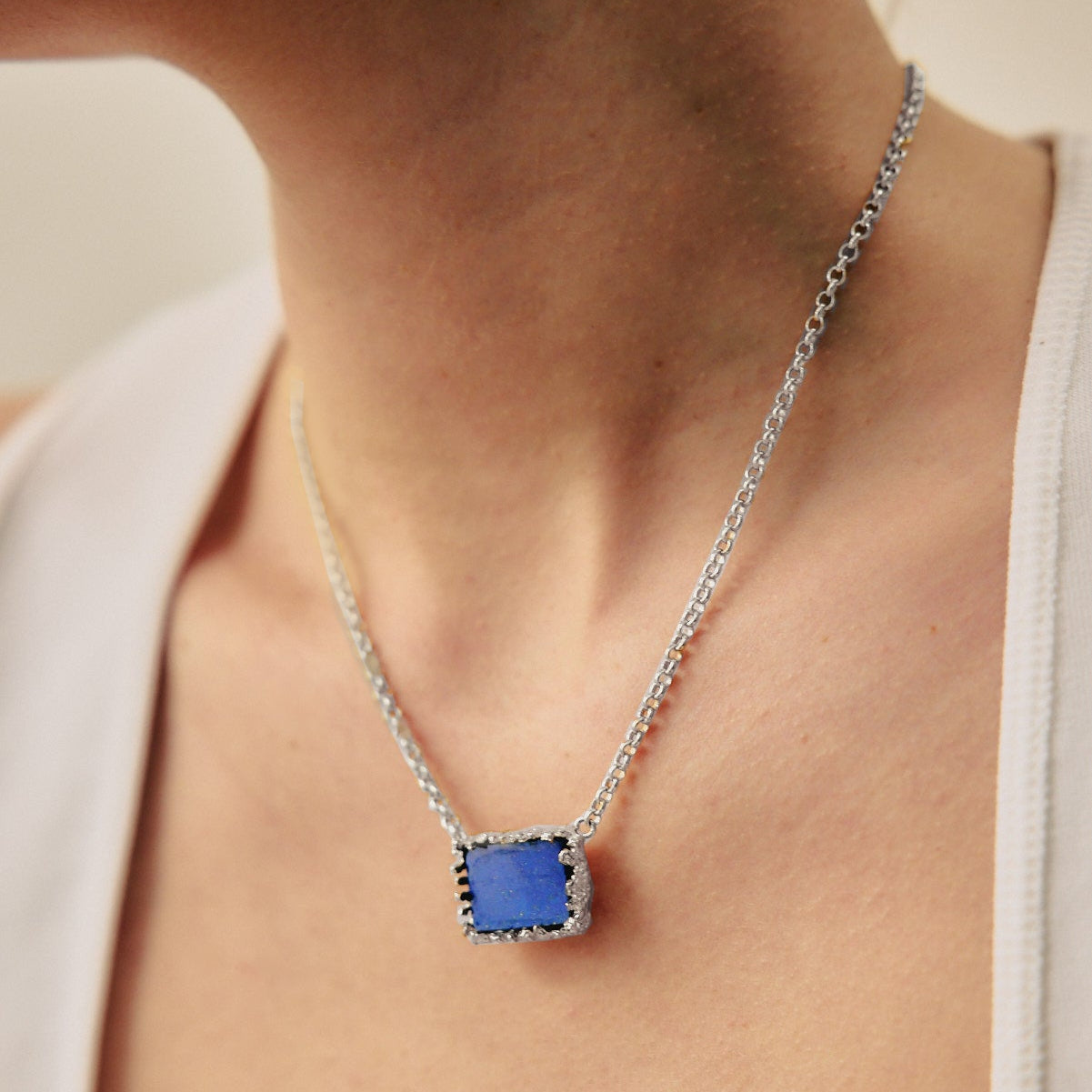 BRIELLE SILVER&BLUE NECKLACE