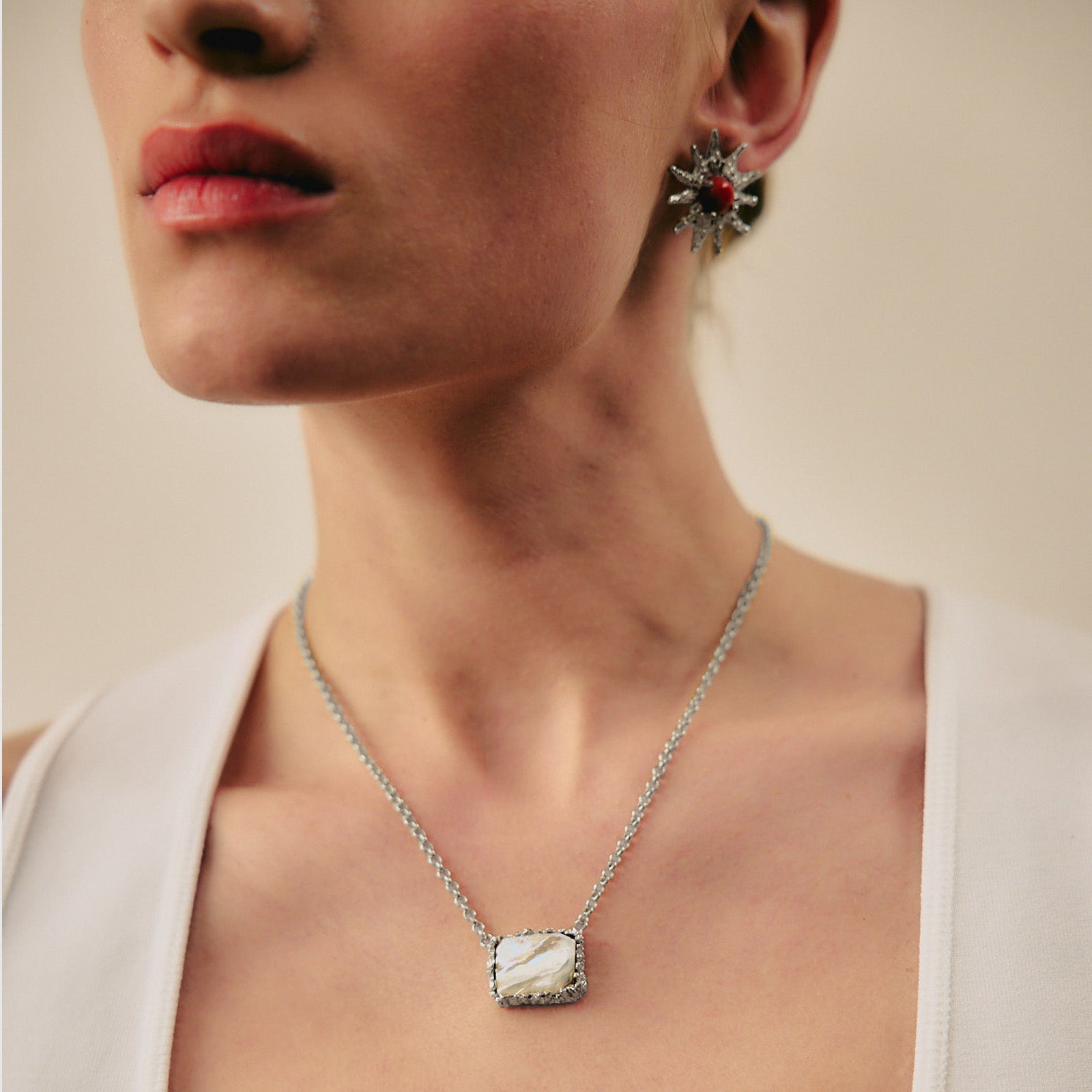BRIELLE SILVER&PEARL NECKLACE