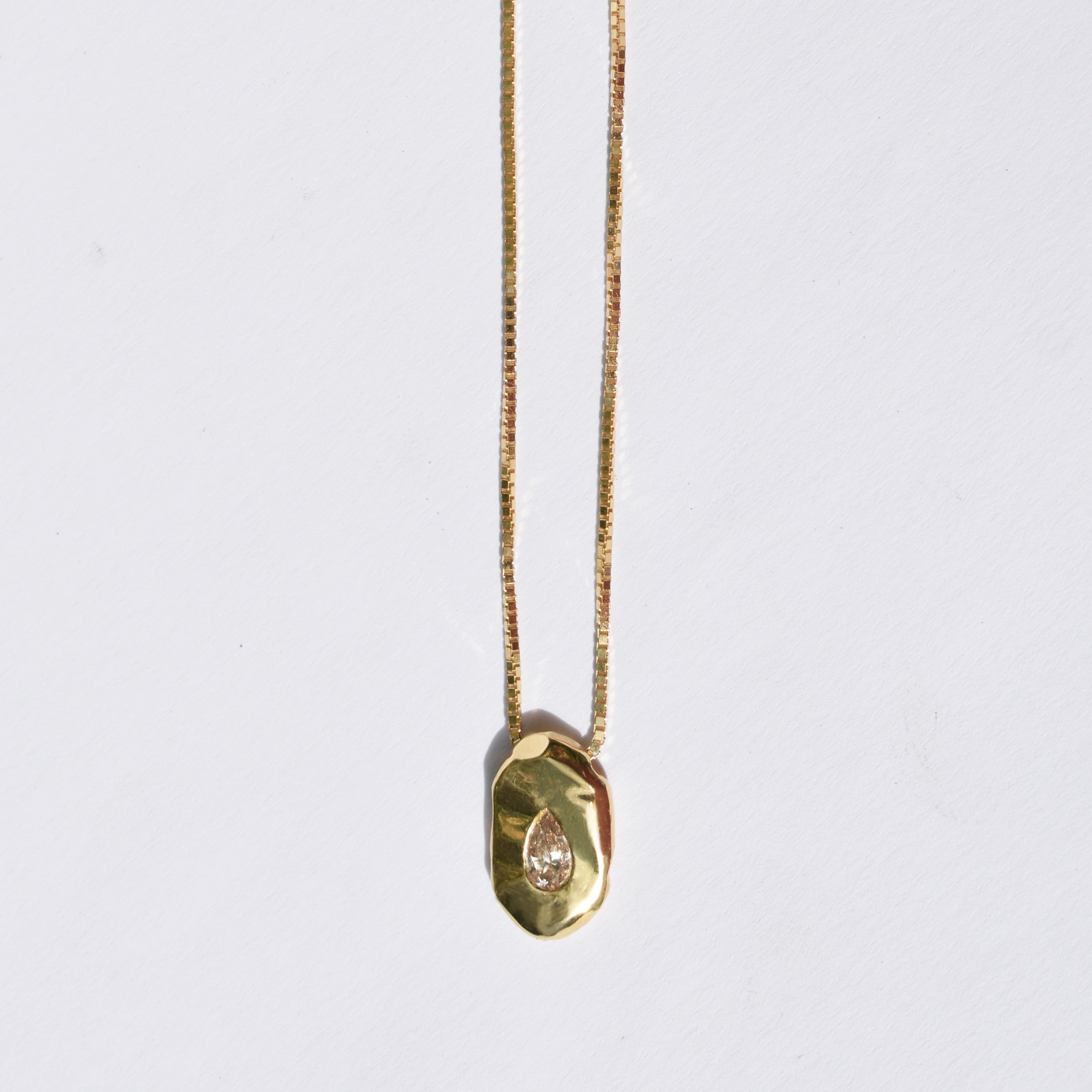 JULI NECKLACE