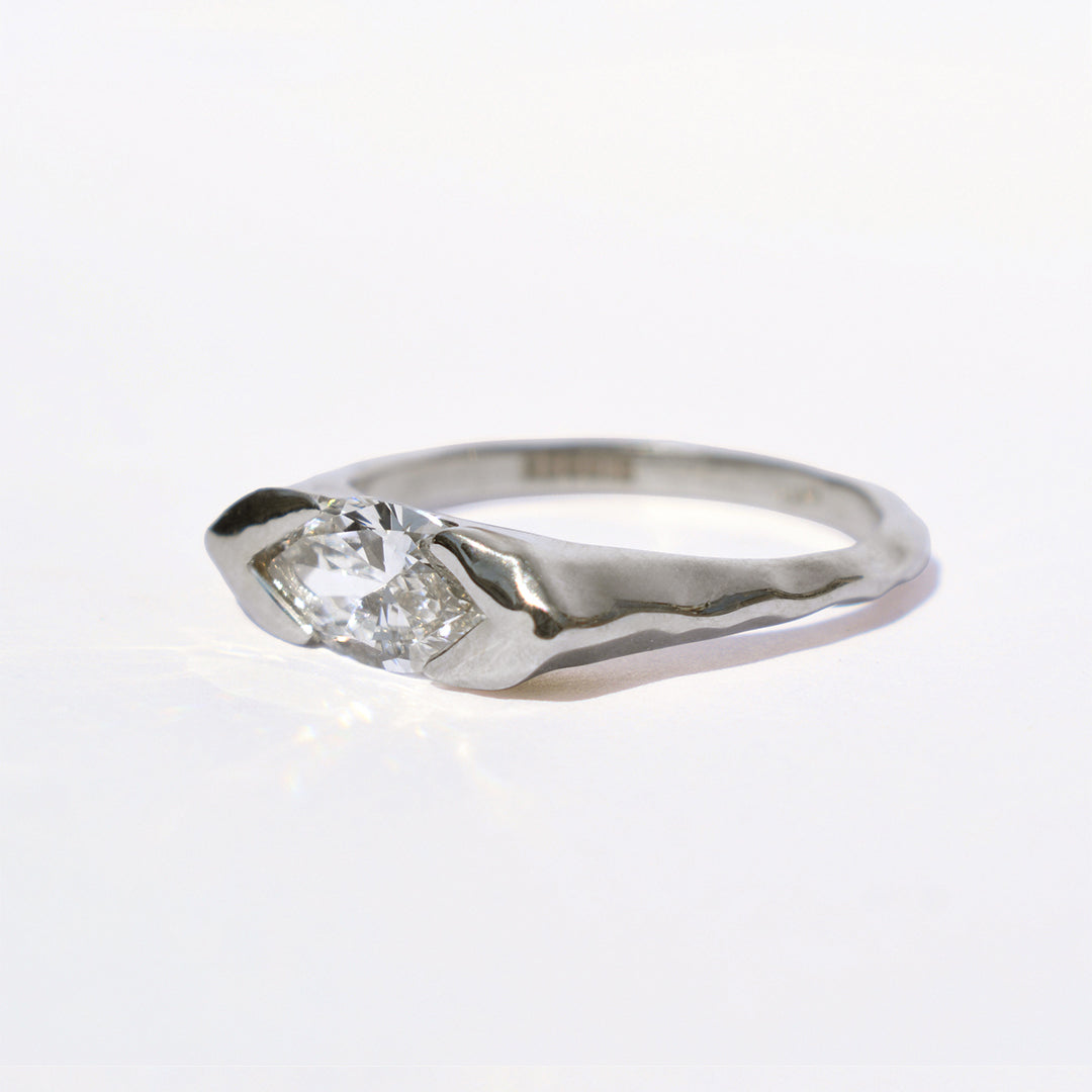 MONA RING