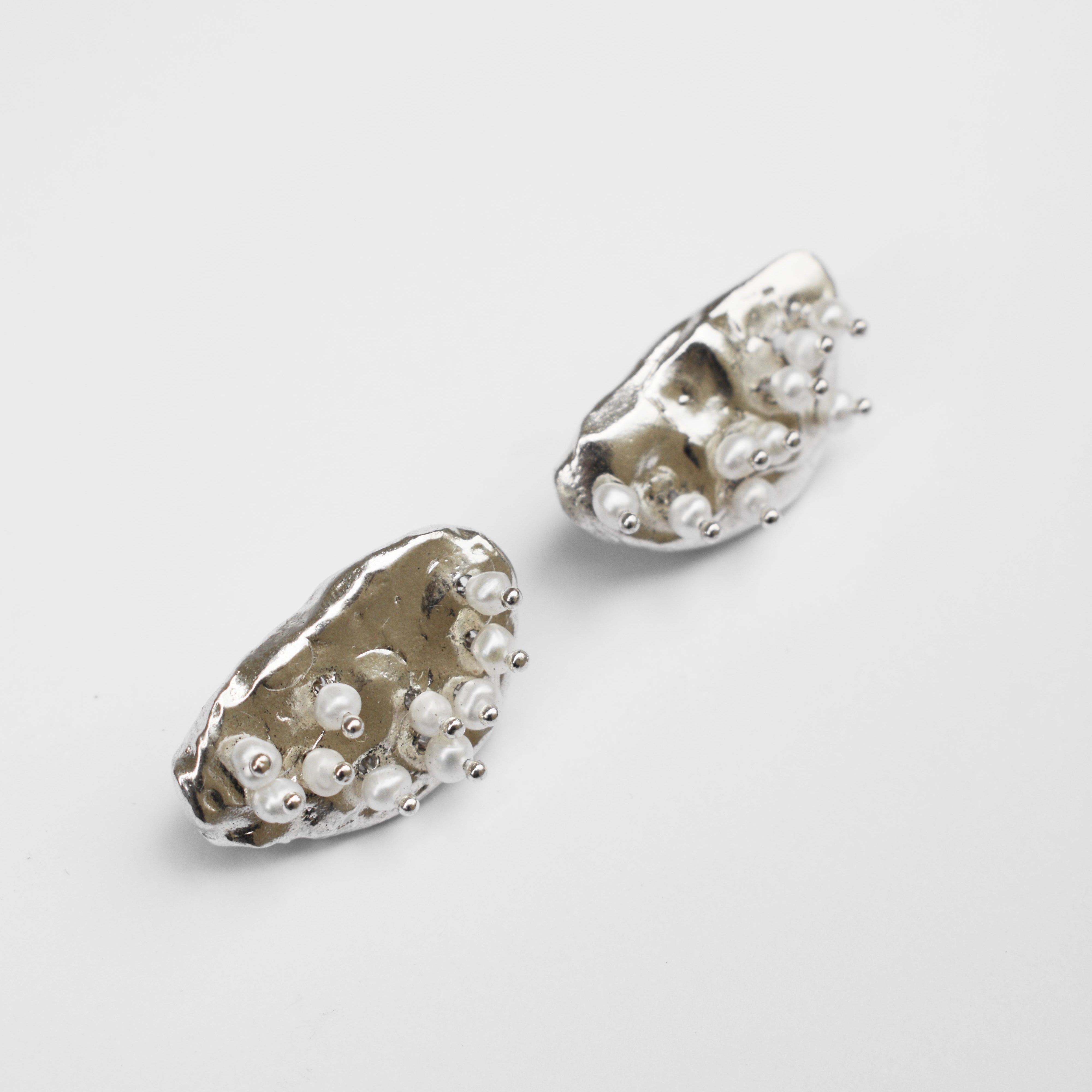 ORINA SILVER EARRINGS