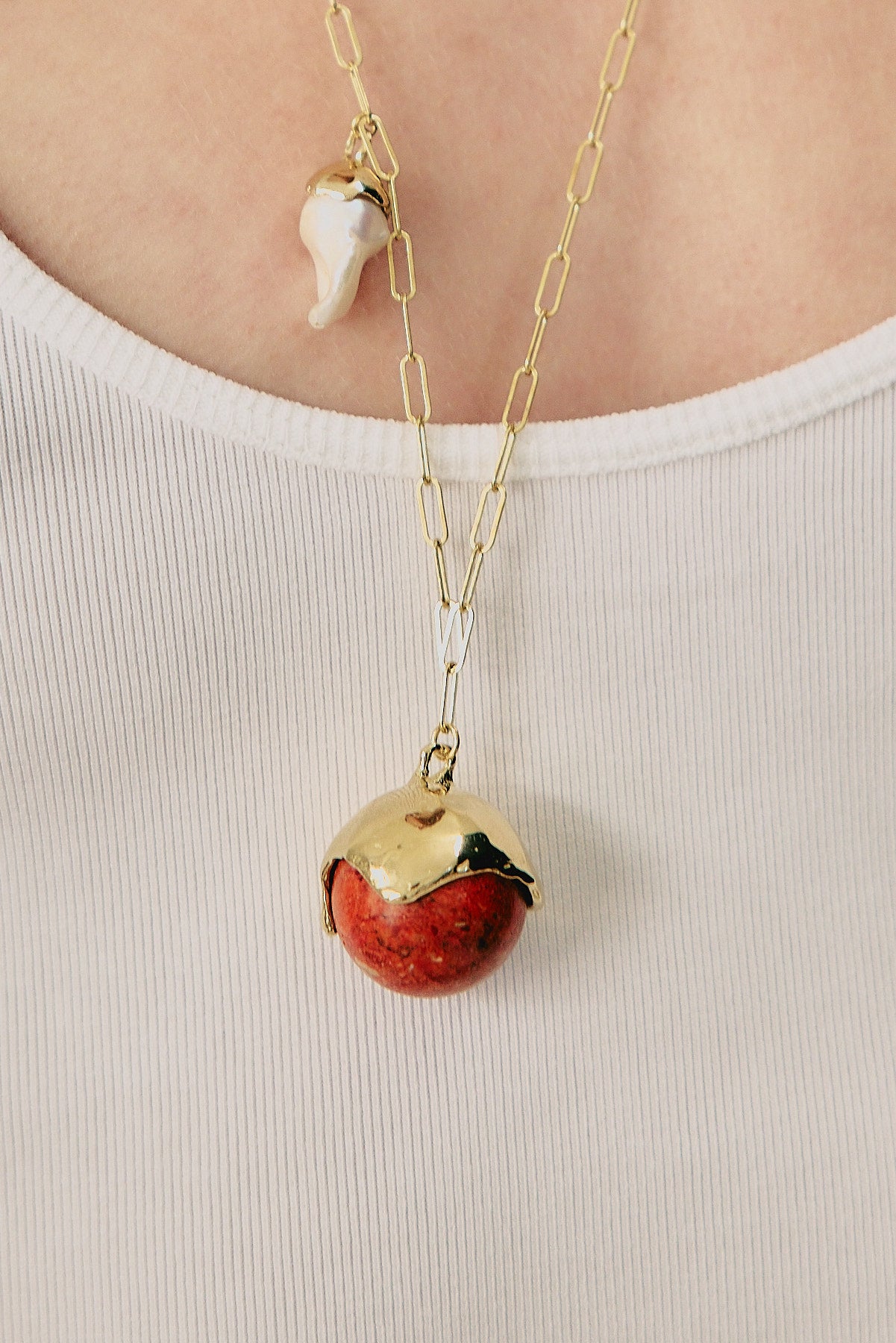 ISLA GOLD NECKLACE