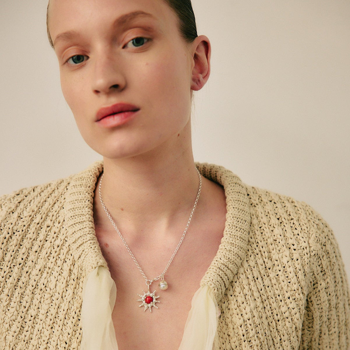 SOLENE SILVER NECKLACE