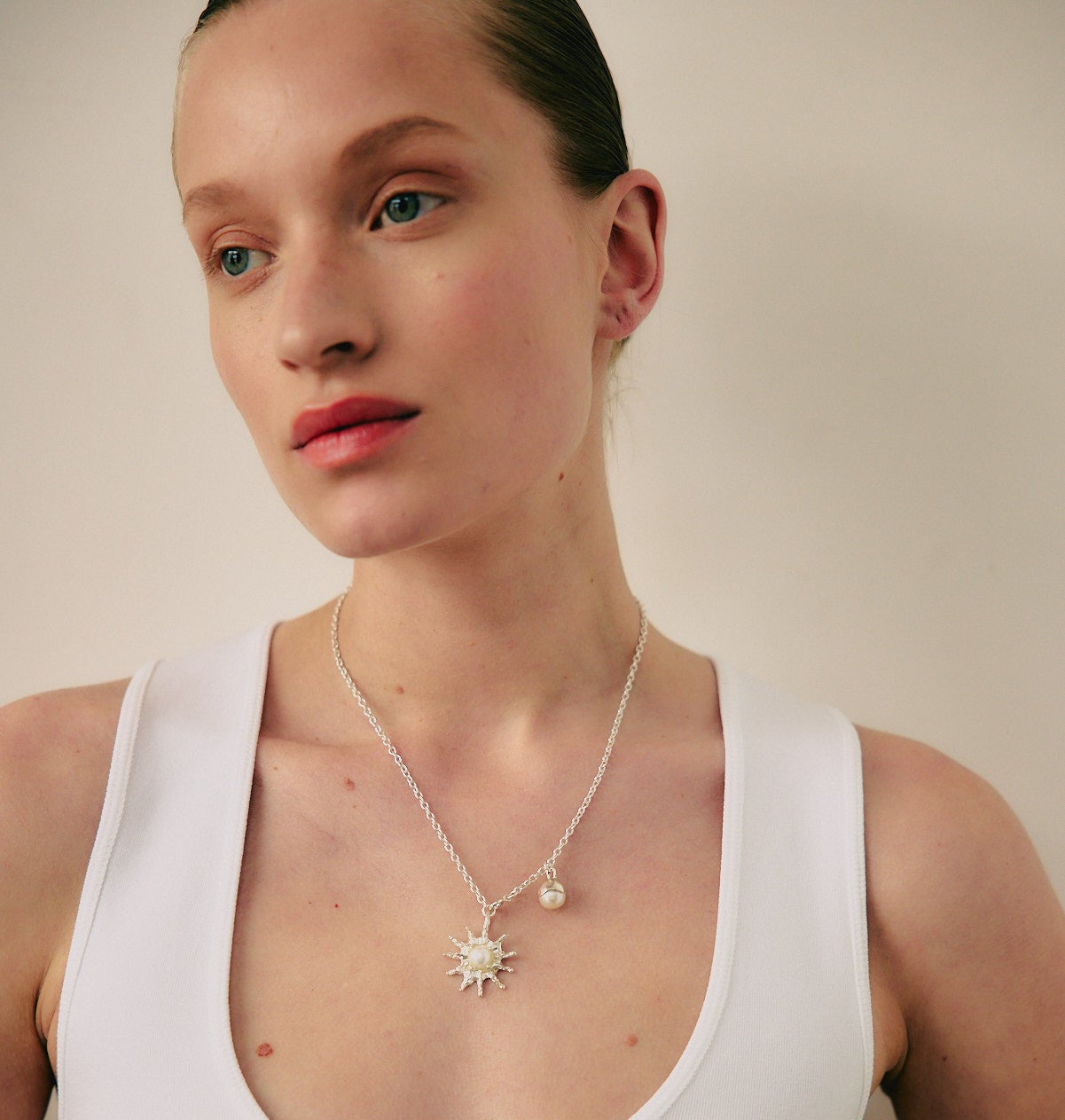 SOLENE SILVER NECKLACE