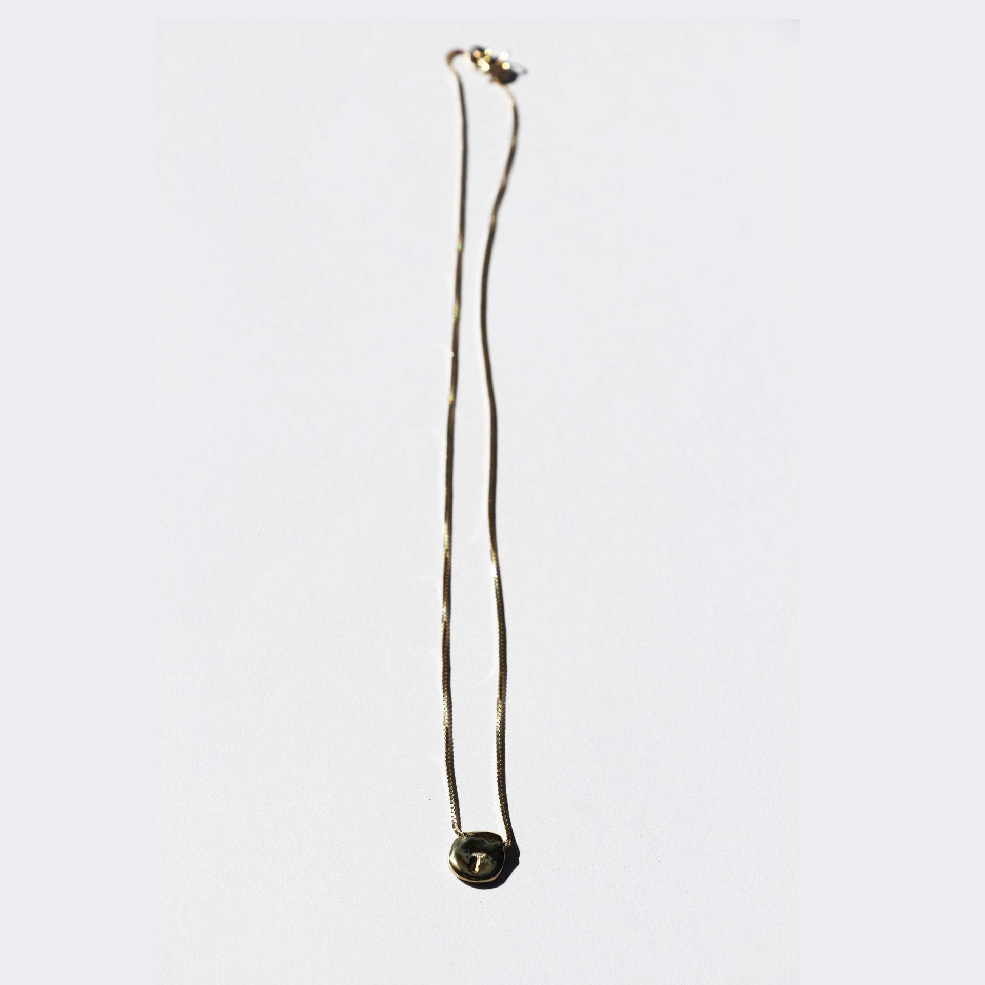 INITIAL NECKLACE