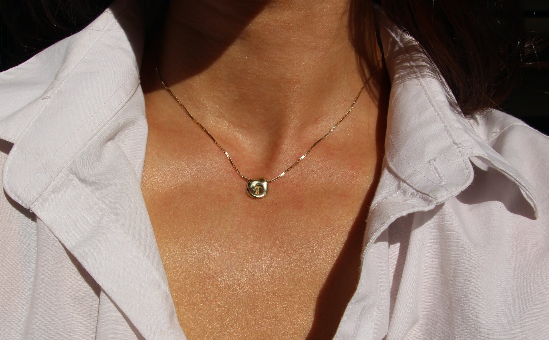 INITIAL NECKLACE