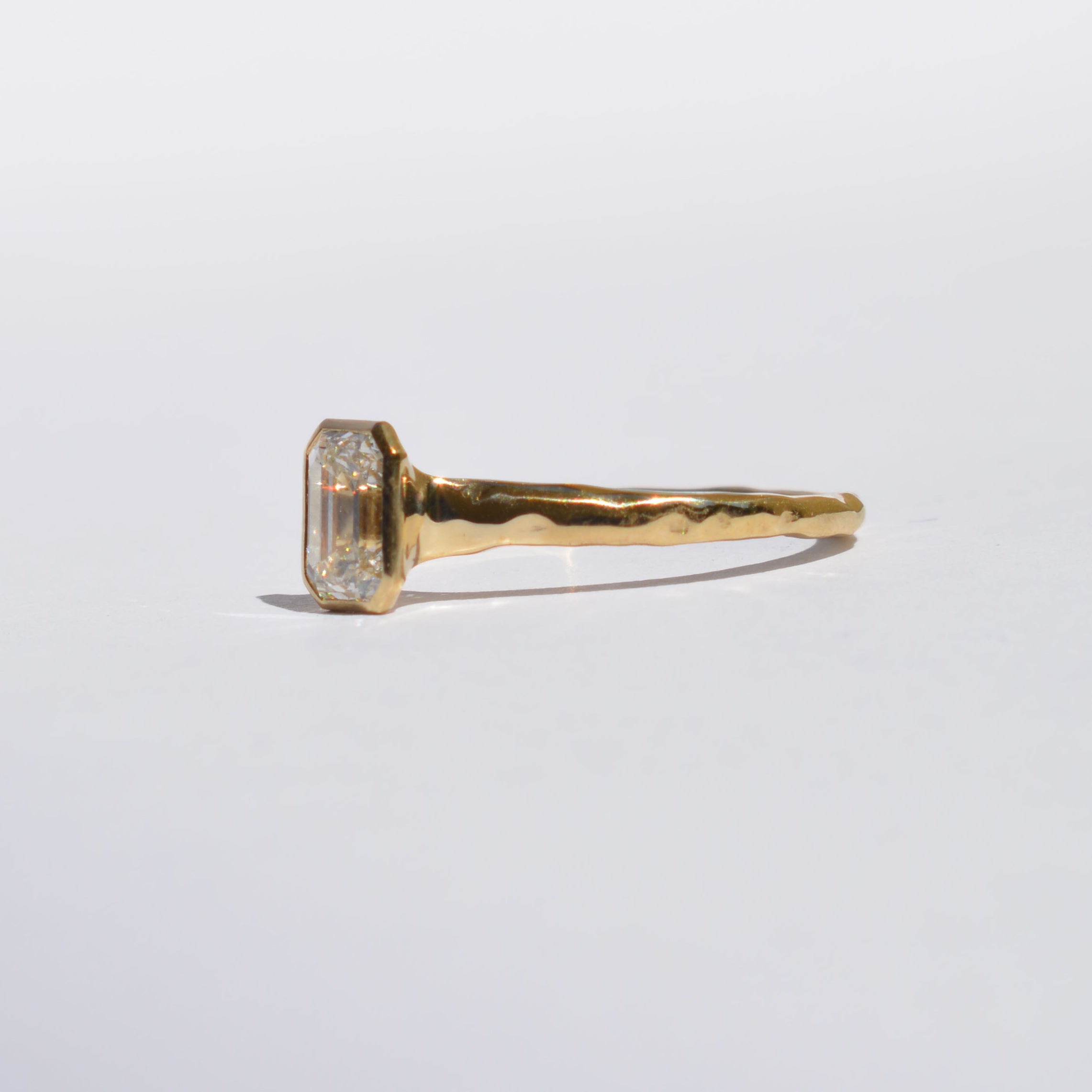VIOLA RING