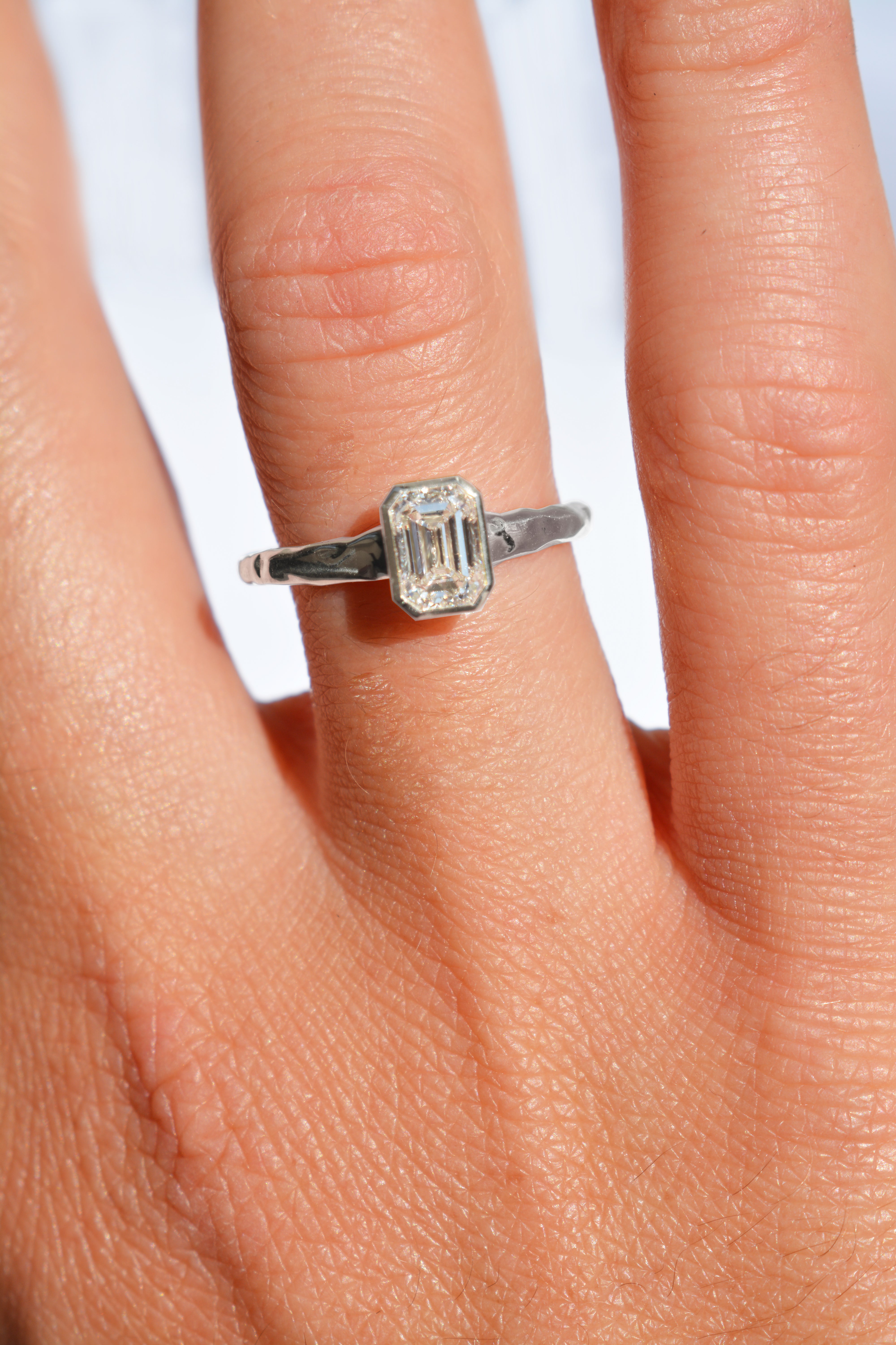 VIOLA RING