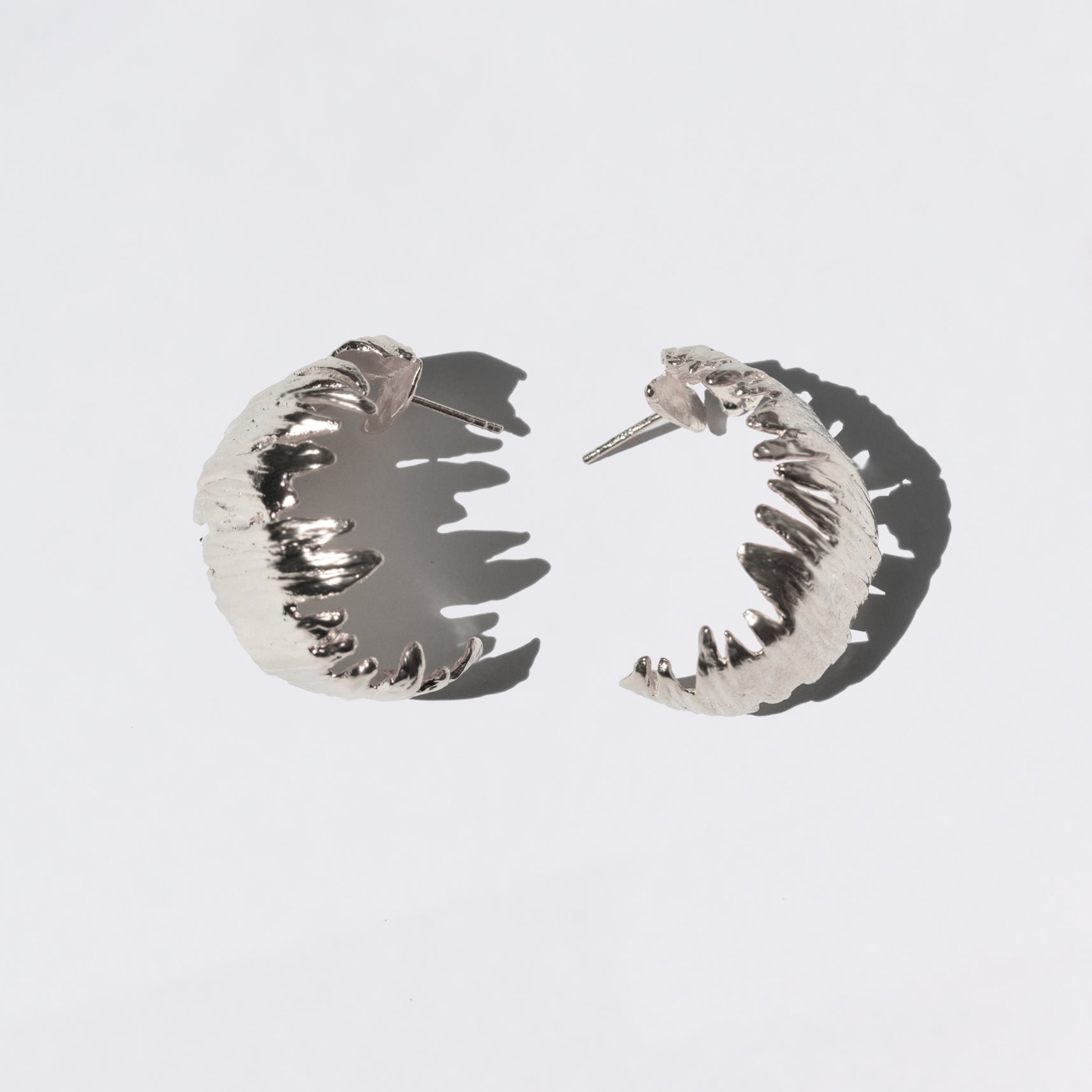 SUNNY SILVER HOOP EARRINGS