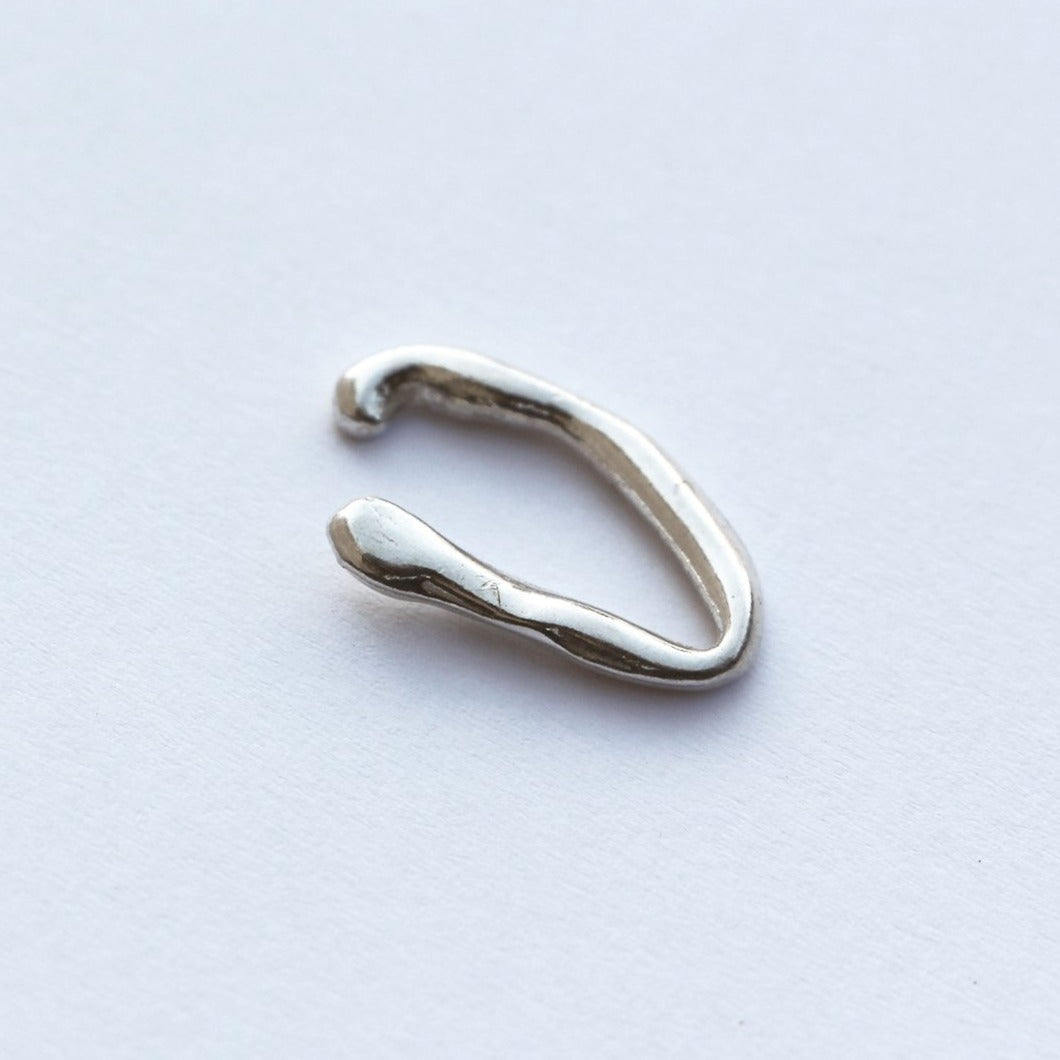 HOOP EAR CUFF