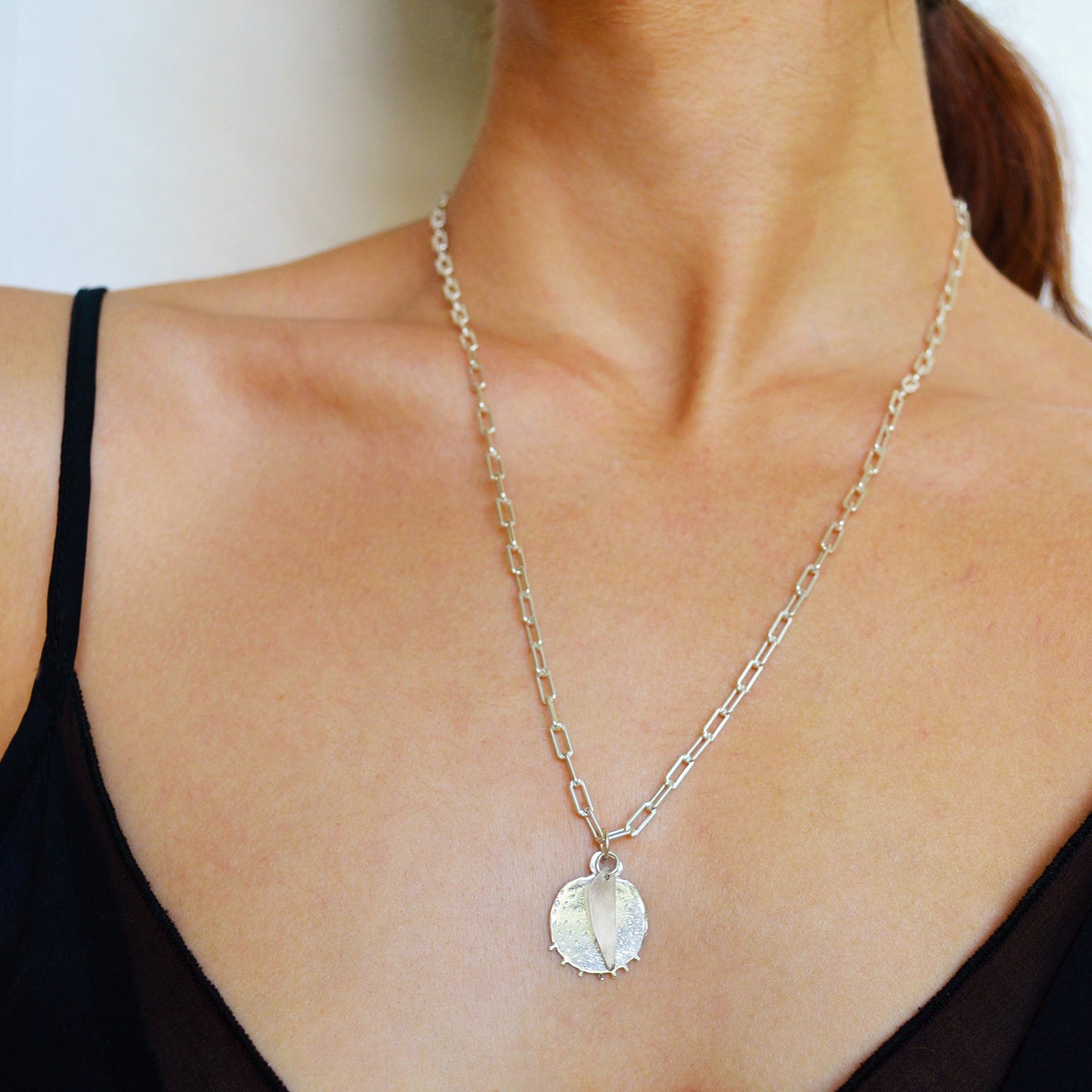 SUN+ NECKLACE SILVER