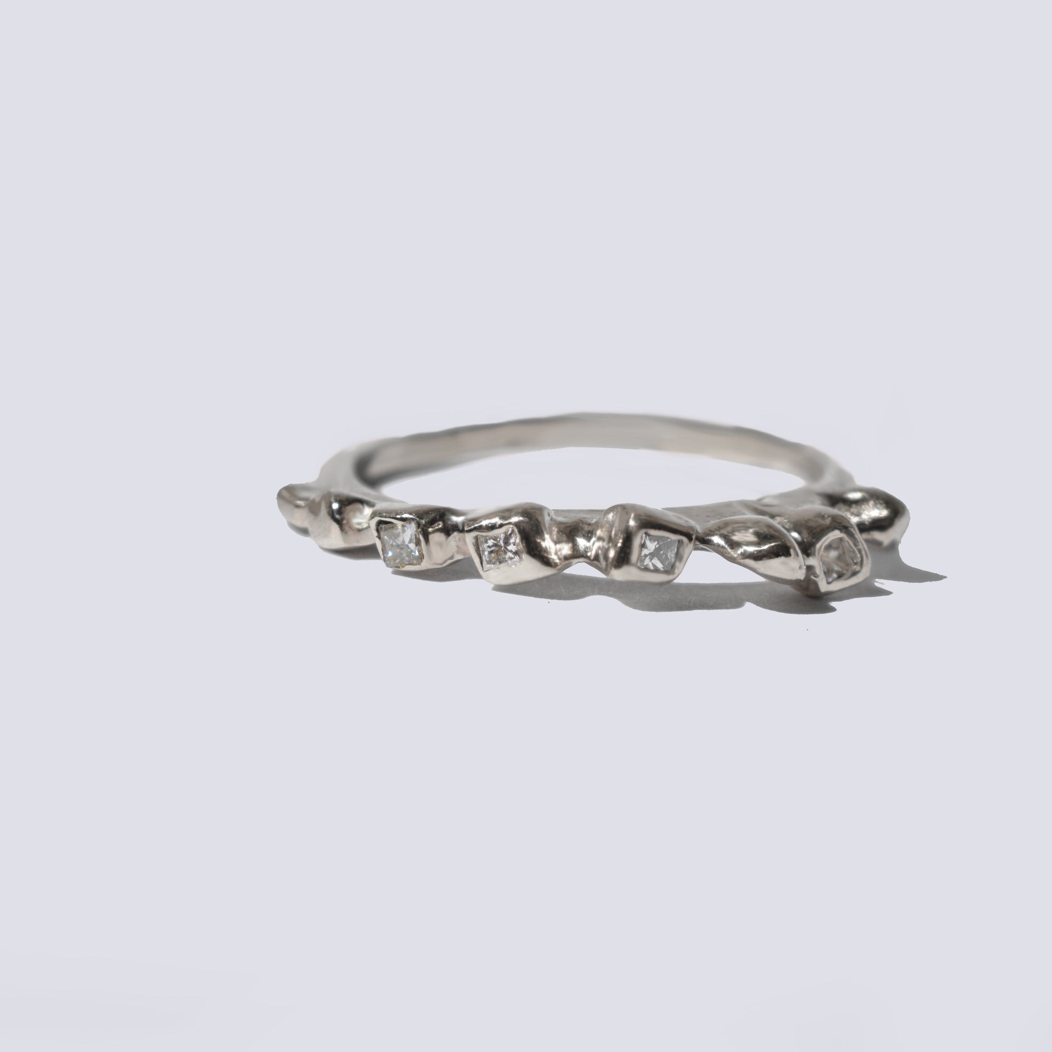 HELENE RING