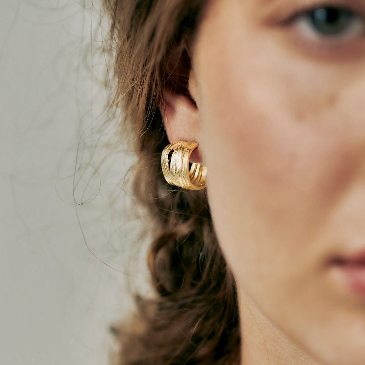 SONYA GOLD EARRINGS