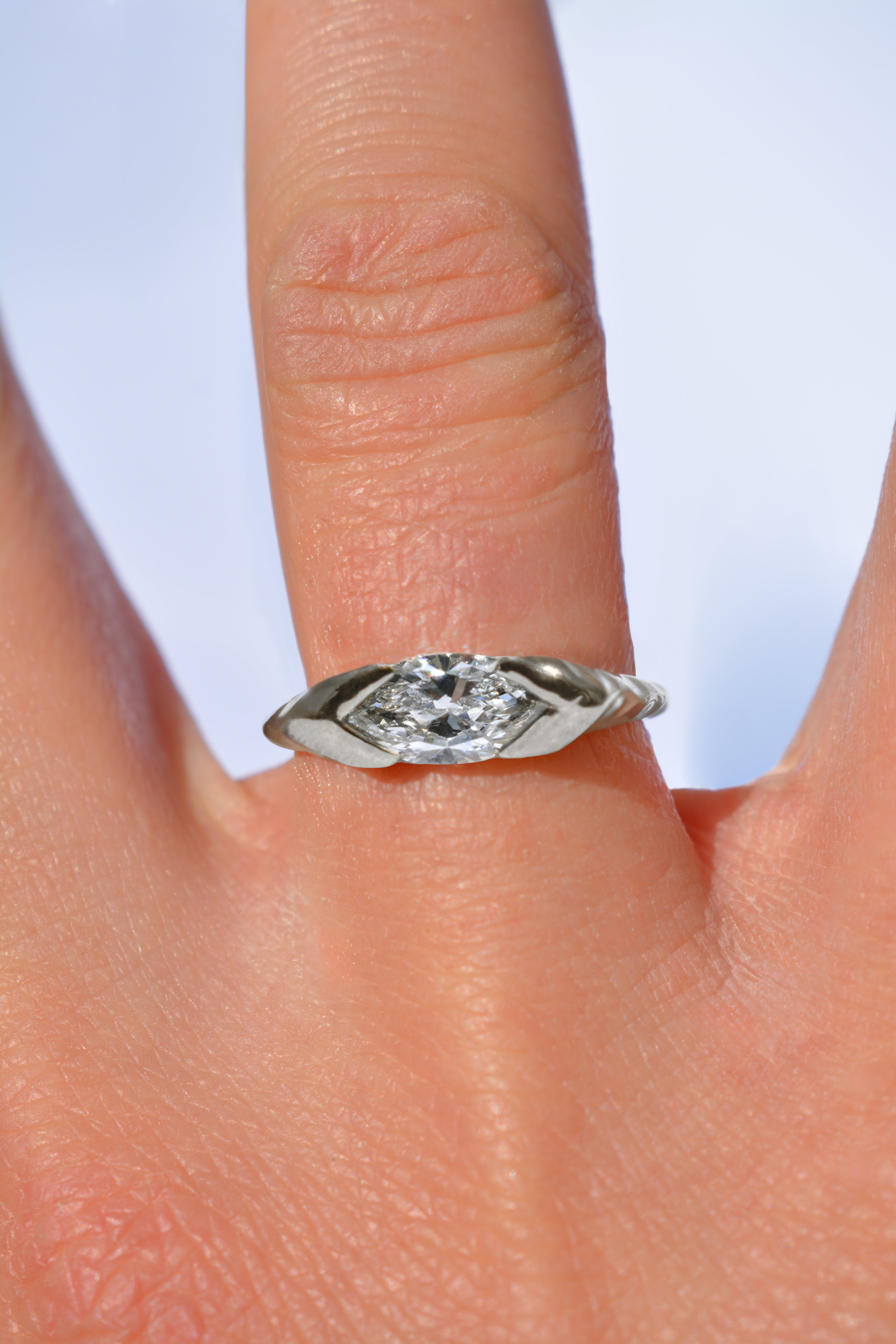 MONA RING