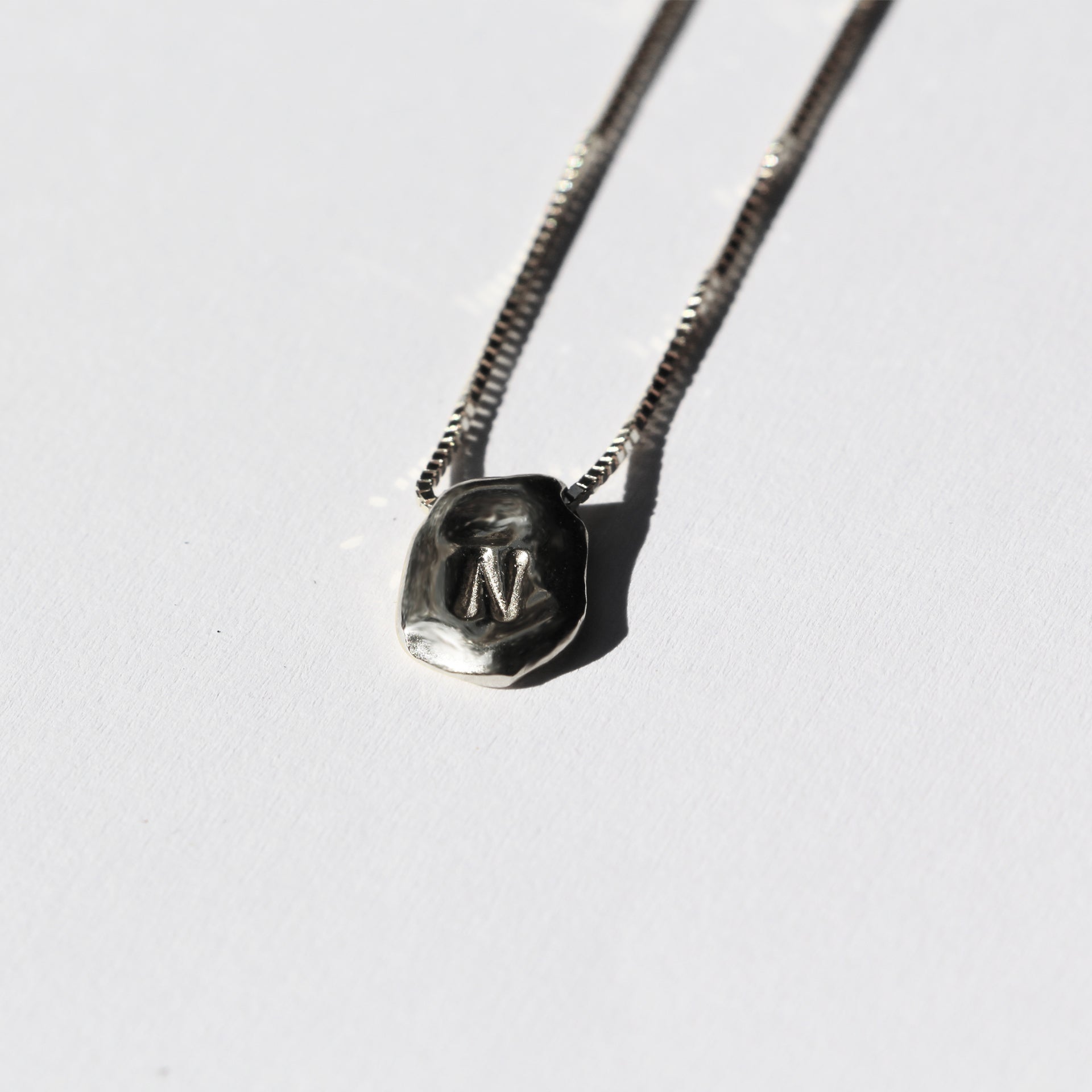 INITIAL NECKLACE