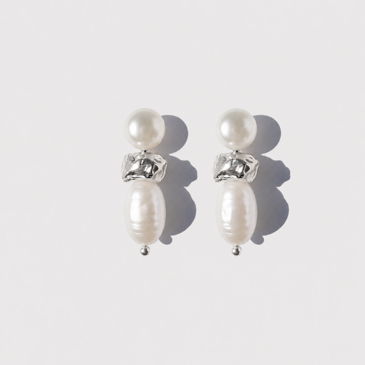 VERA SILVER EARRINGS
