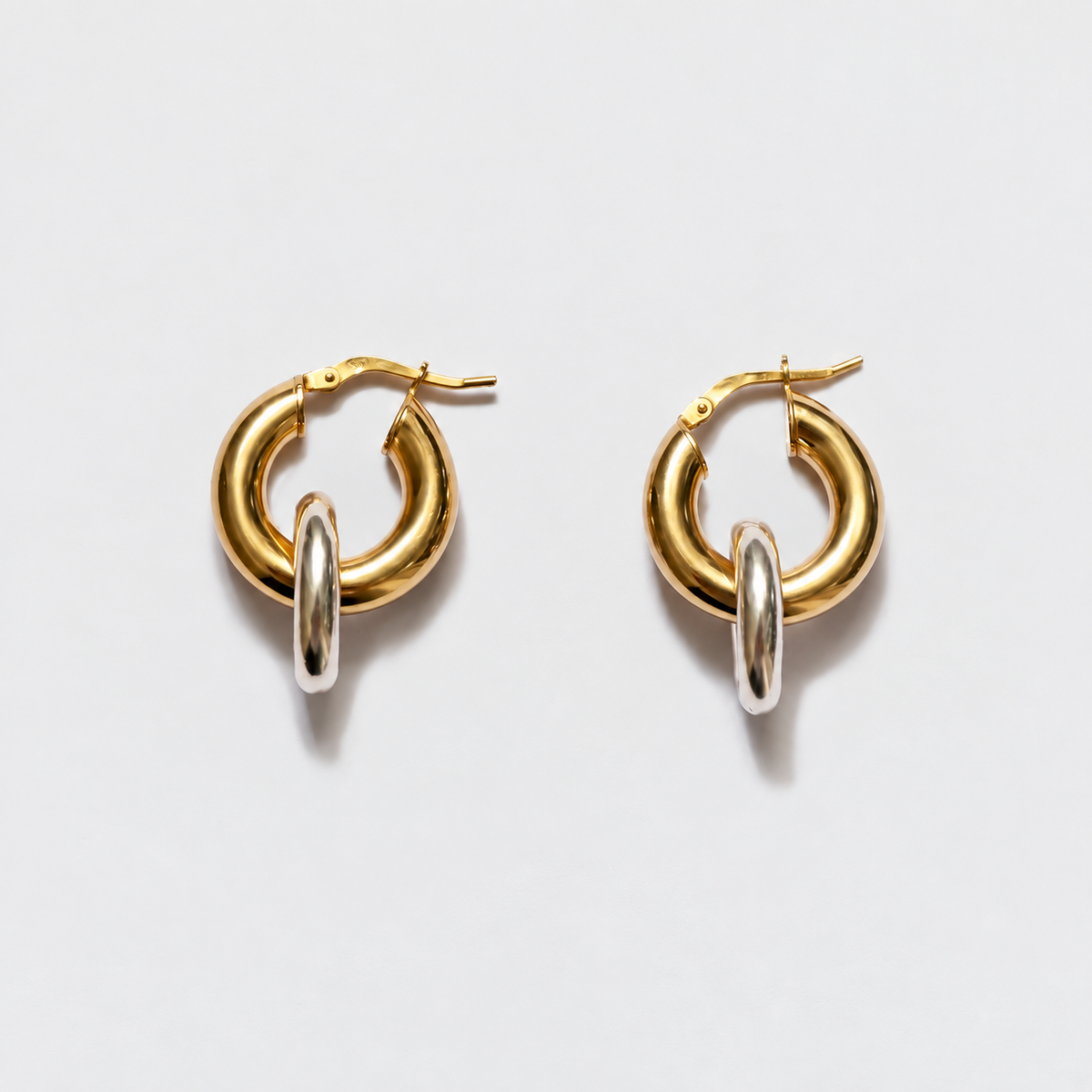 ELISHA GOLD HOOPS