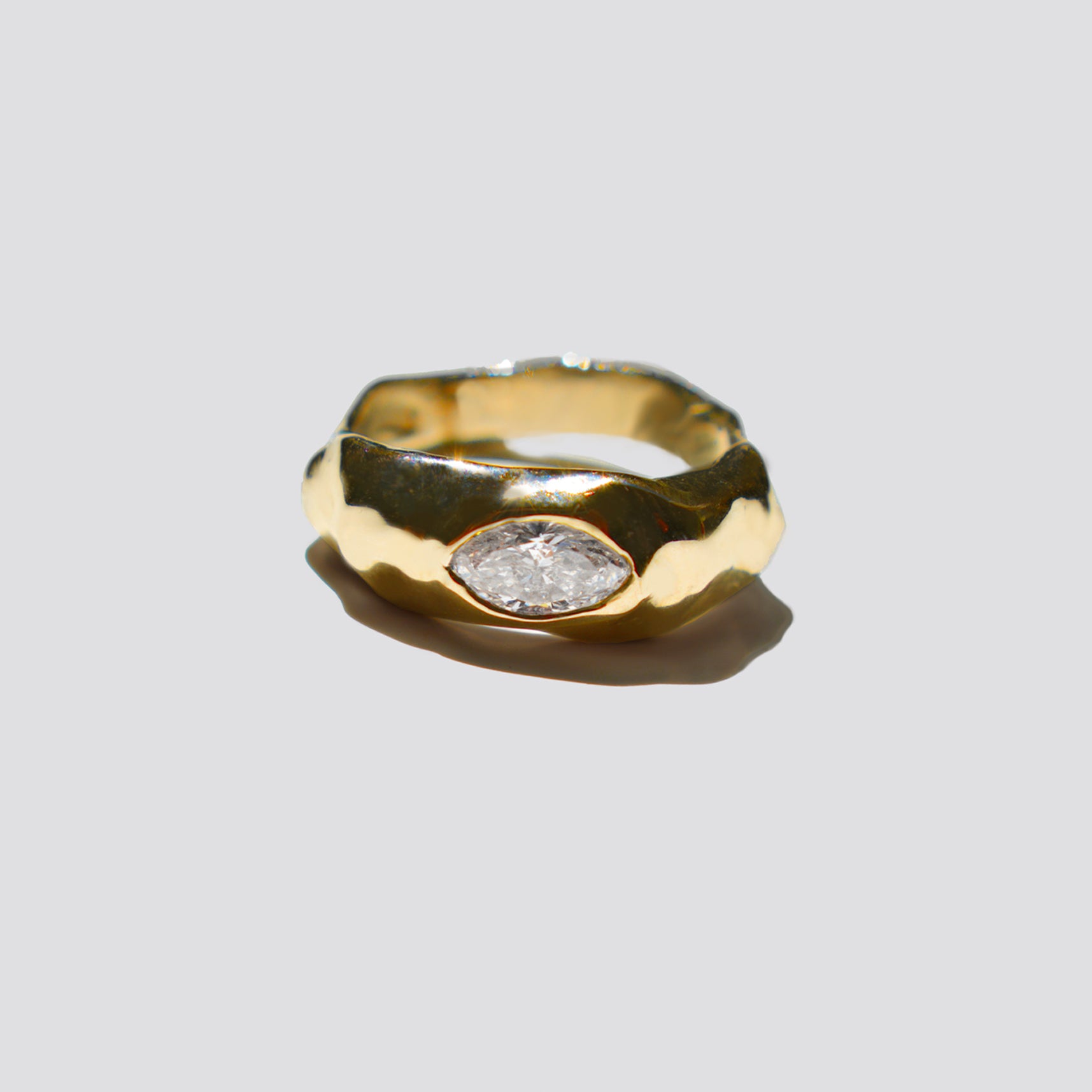 MARQUISE ROCK RING