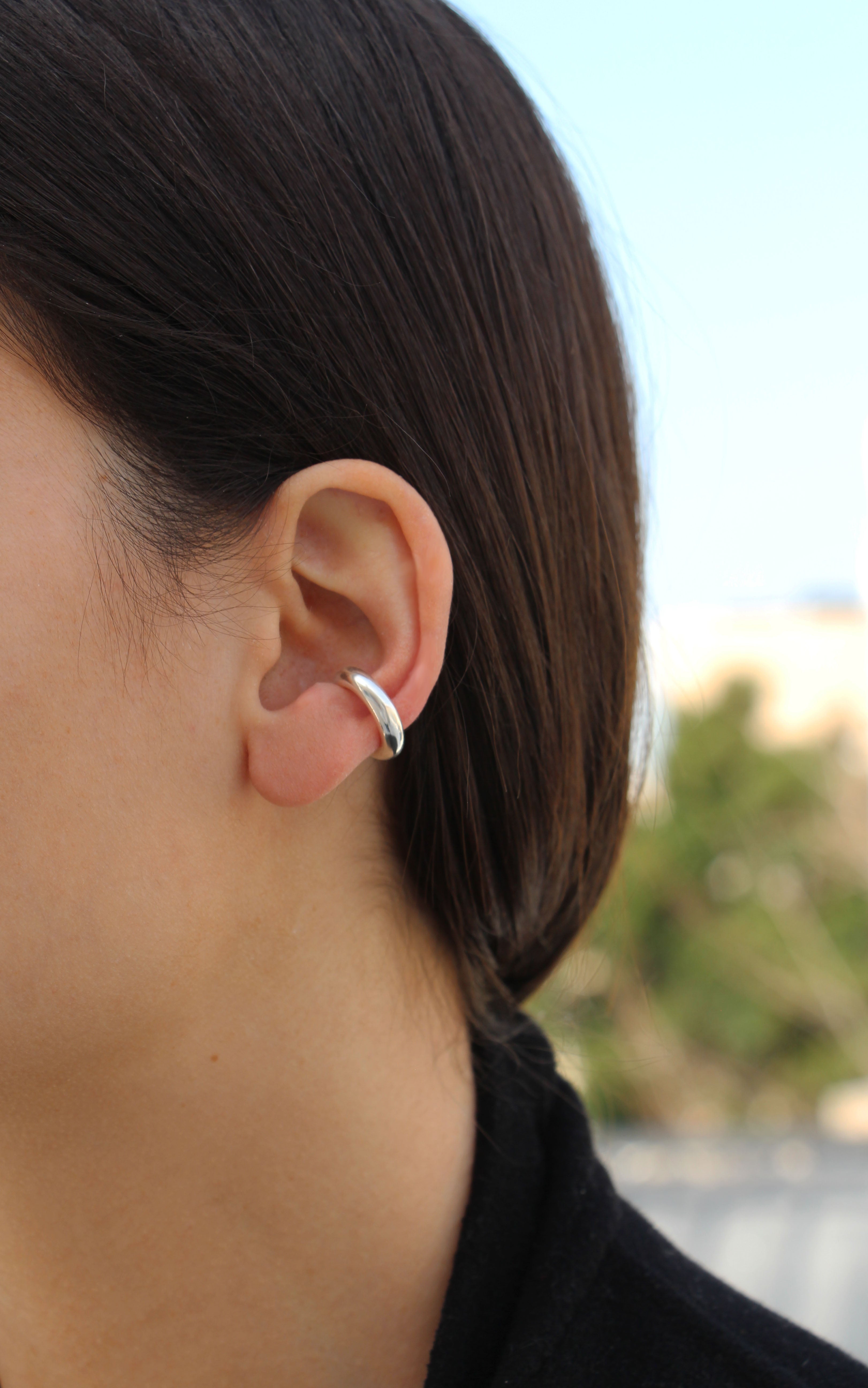 SHAYA ear cuff