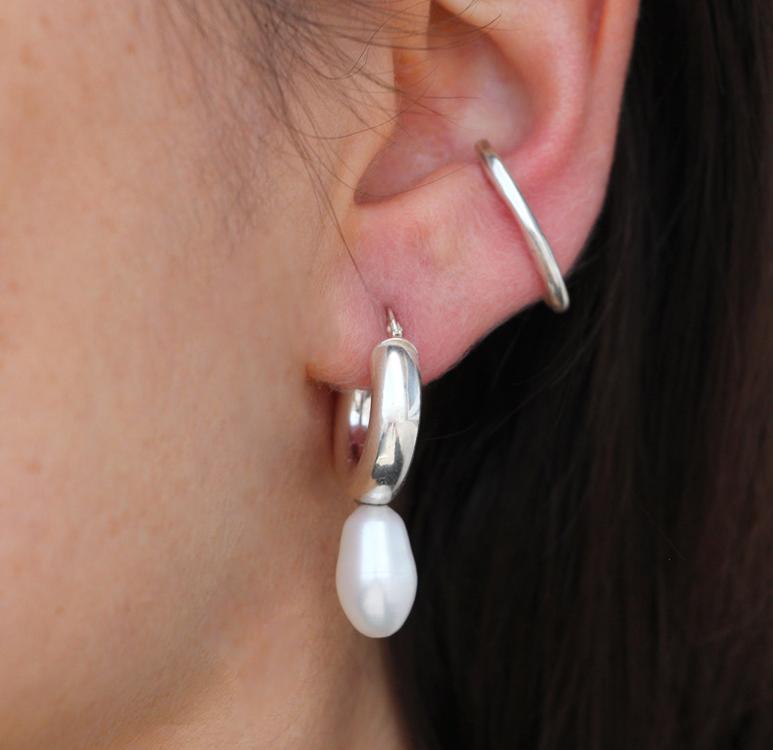 Hoop ear cuff