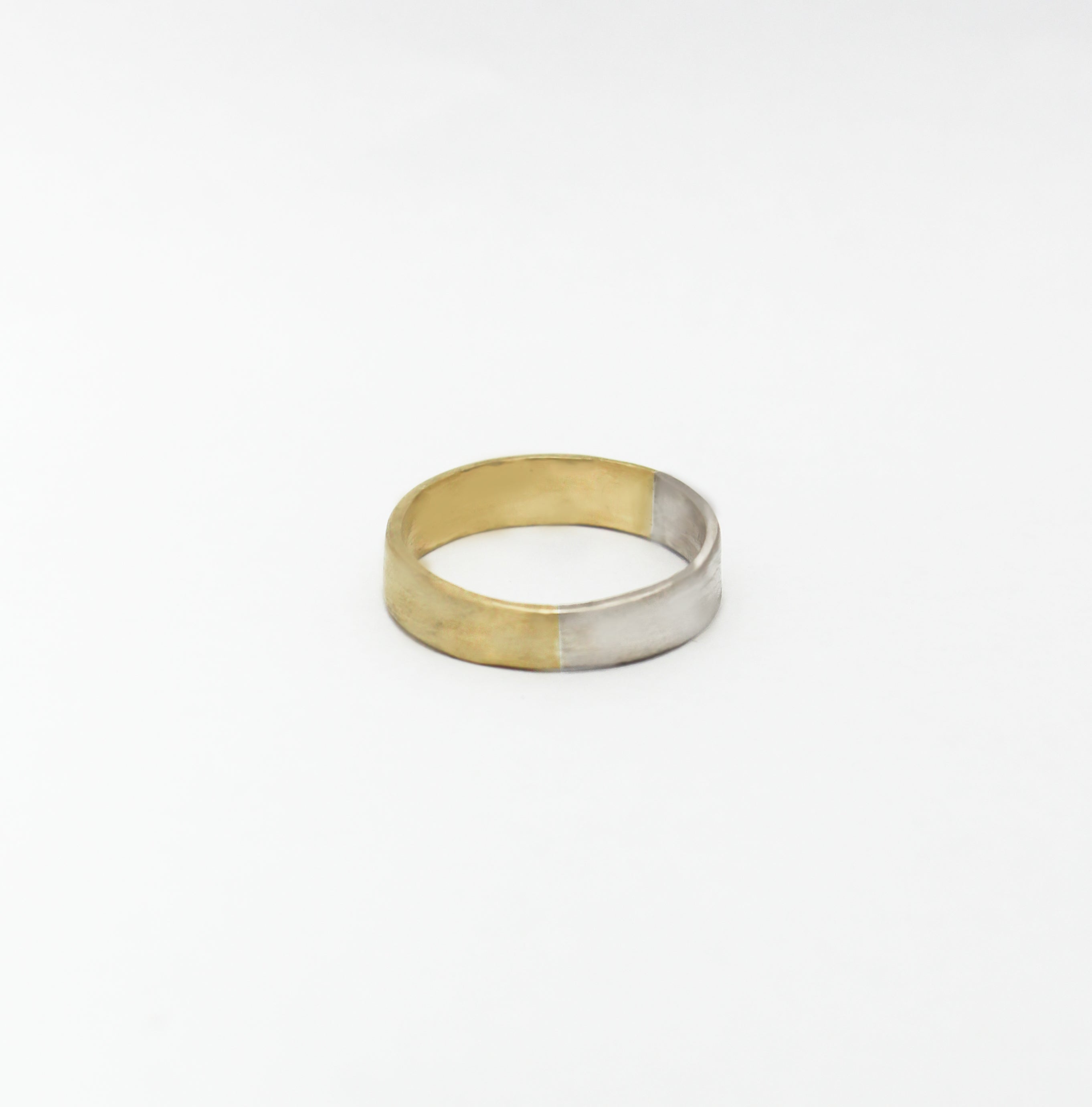 Two colors ring