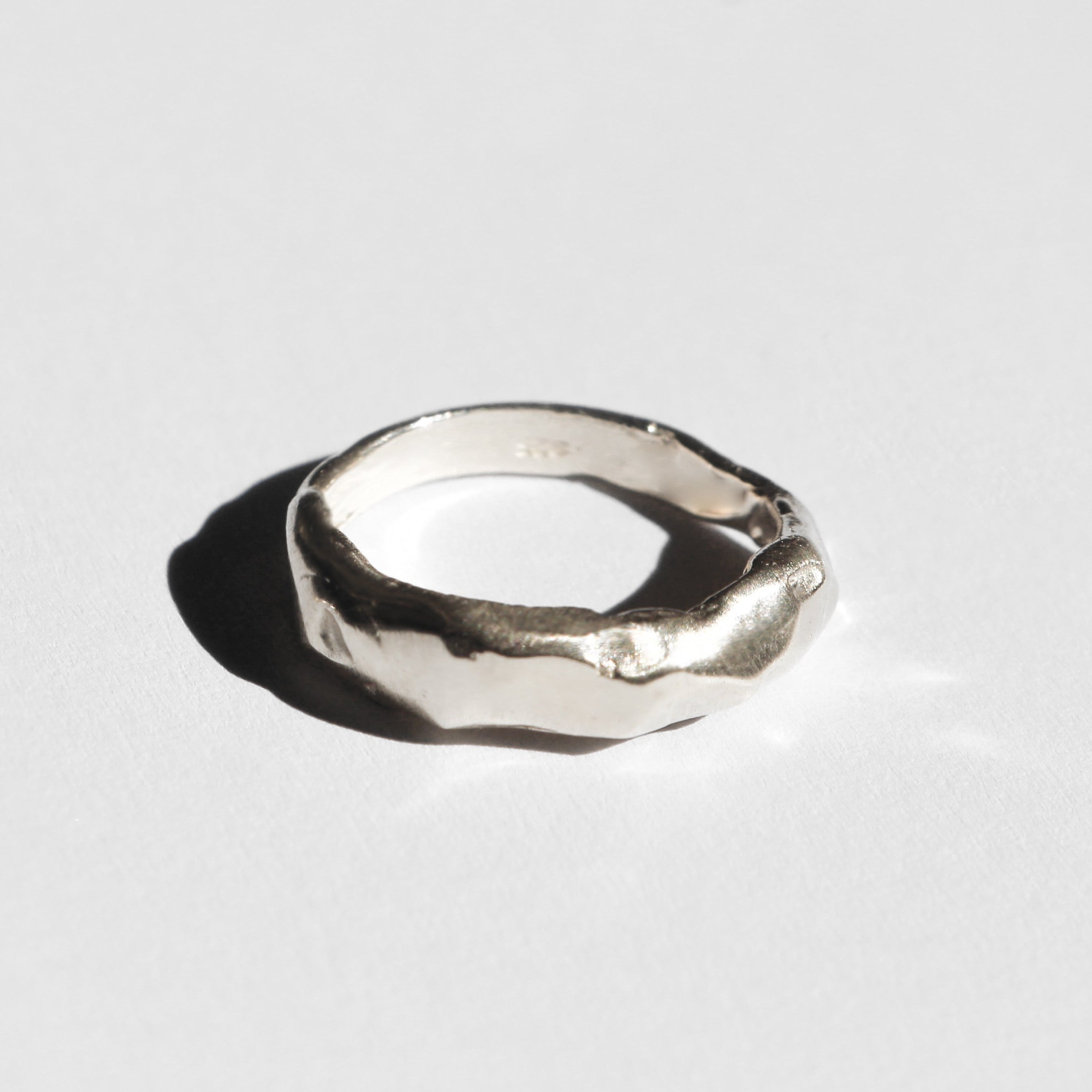 Thick rock texture ring